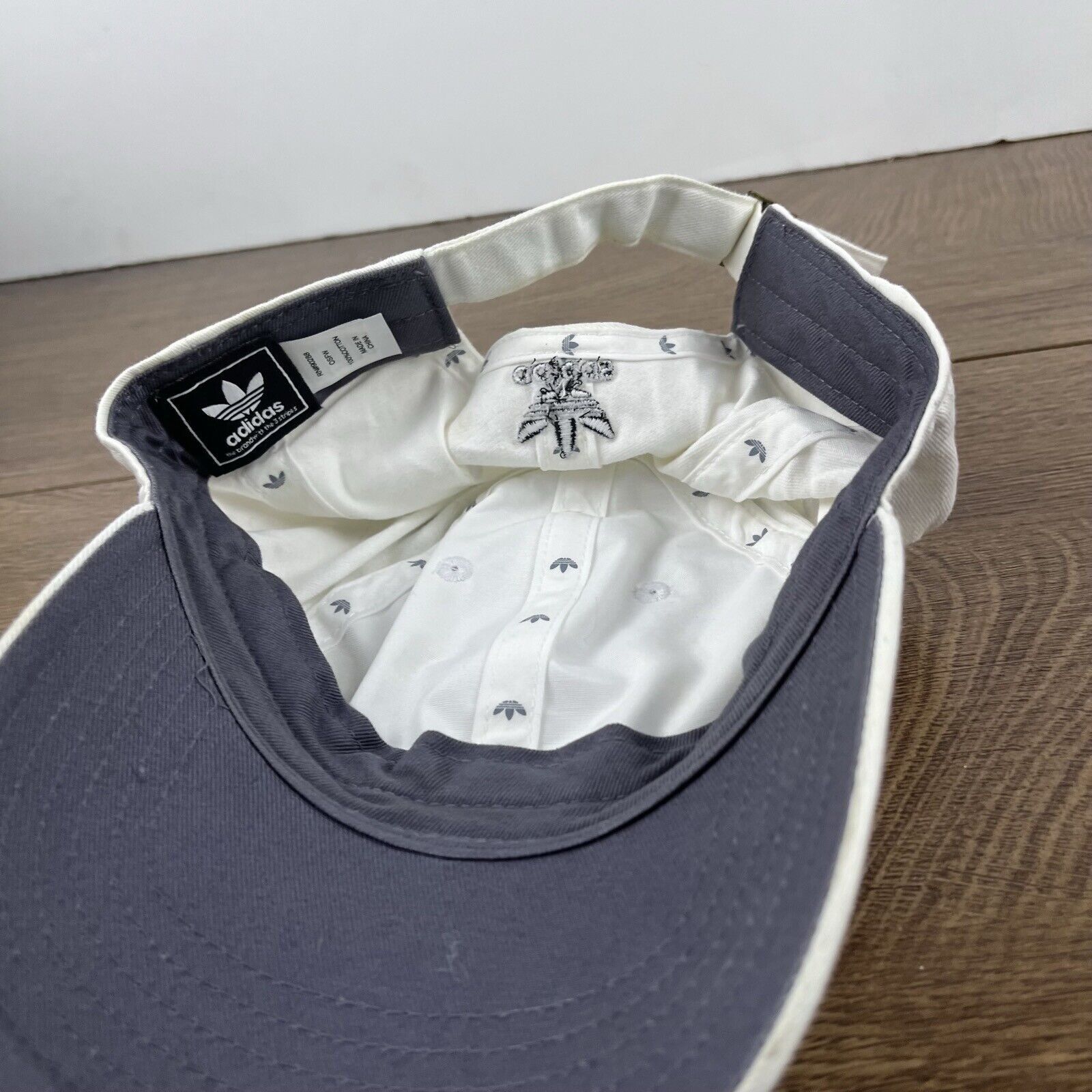 Adidas Adidas Hat Adidas Adjustable Hat White Adjustable Hat White Size ONE SIZE - 13 Thumbnail