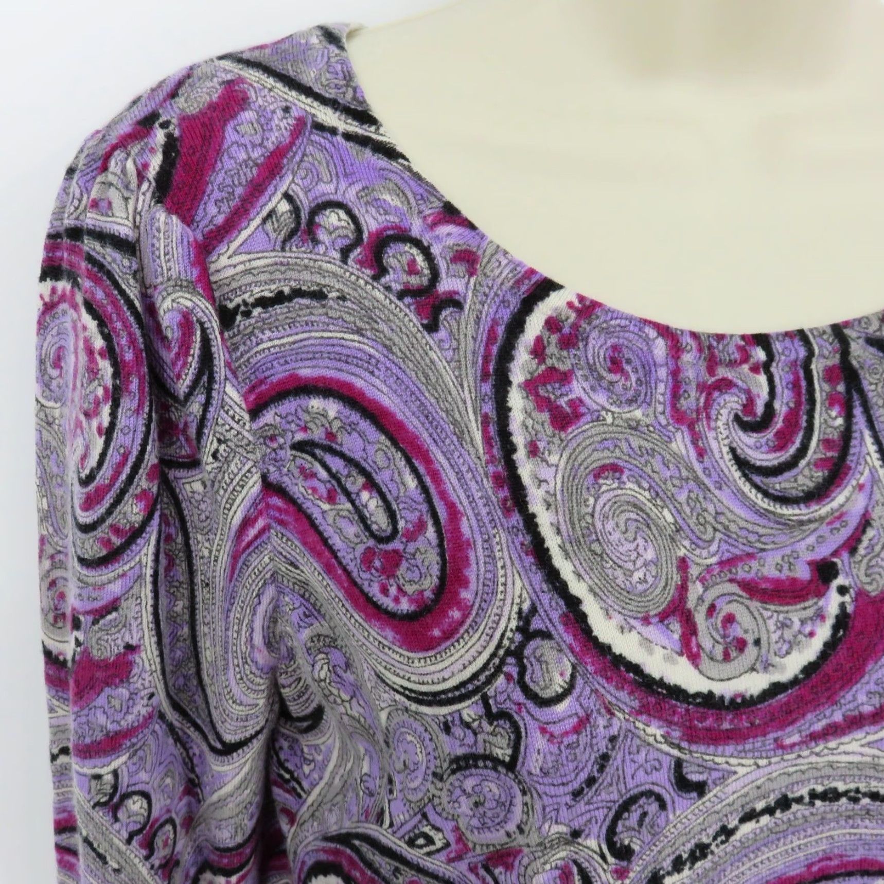 Talbots Talbots Women Medium Merino Wool Purple Paisley Tight-Knit Sweater Size M / US 6-8 / IT 42-44 - 3 Thumbnail