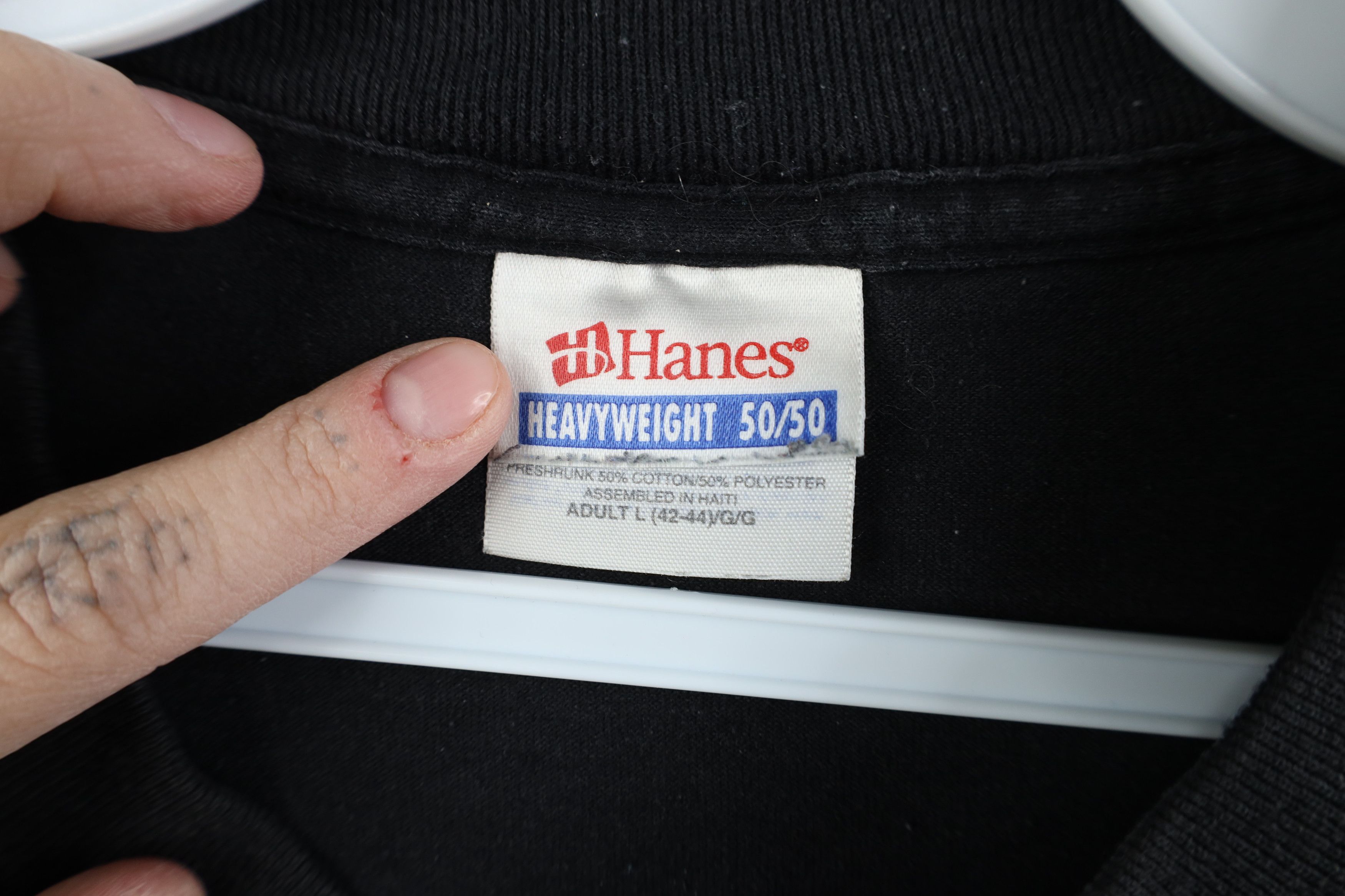Hanes Vintage 90s Y2K Hanes Heavyweight Short Sleeve T-Shirt Black Size US L / EU 52-54 / 3 - 7 Thumbnail
