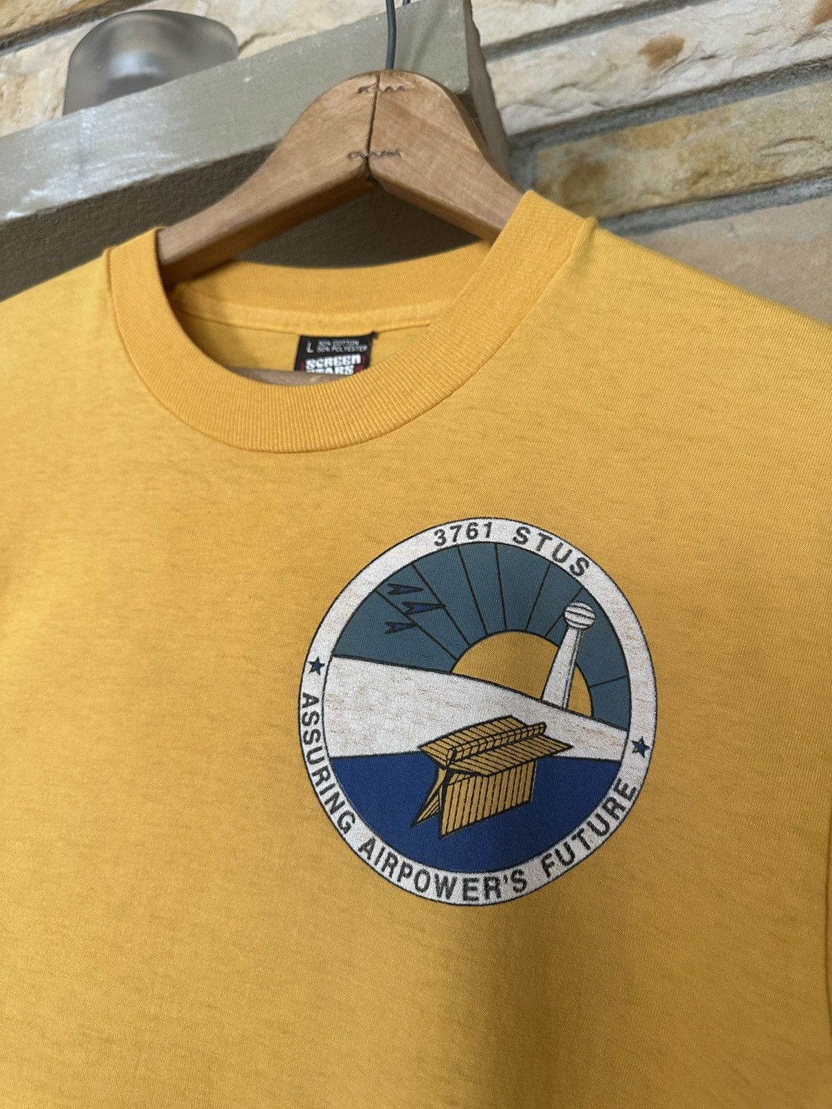 Vintage Vintage 80s USAF Squadron Graphic Tee Size US L / EU 52-54 / 3 - 3 Thumbnail