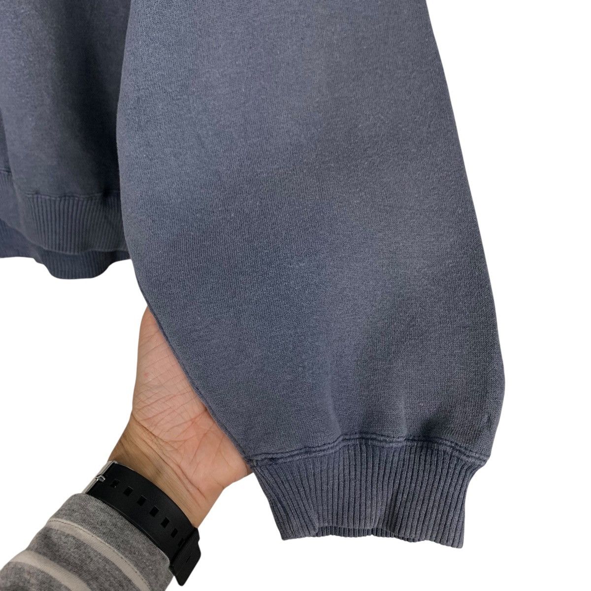 Quiksilver Vintage QUIKSILVER Big Logo Crewneck Sweatshirt #1876-C82 Size US L / EU 52-54 / 3 - 10 Thumbnail