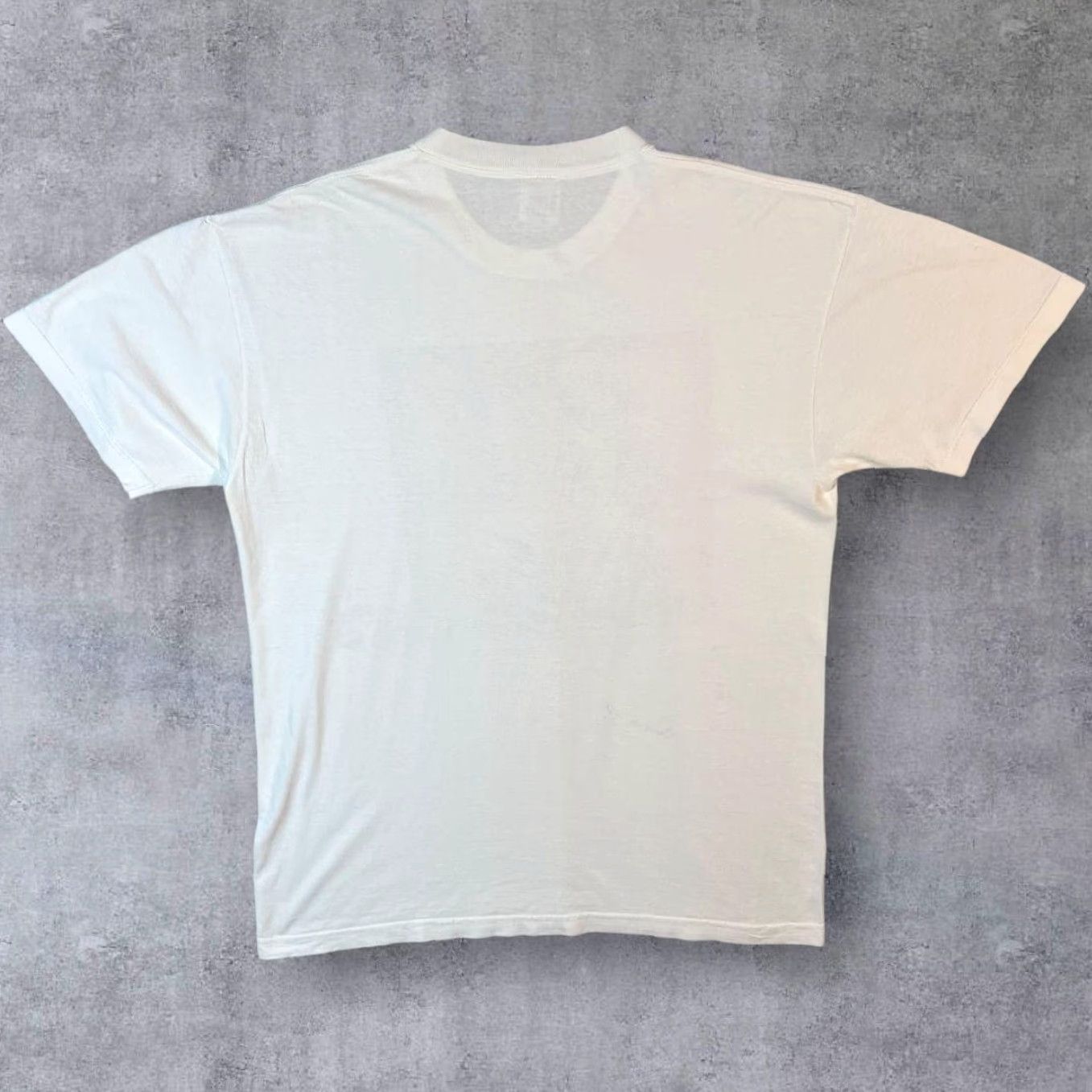 Delta VINTAGE Delta Fort Worth, Texas USA Souvenir Graphic White T-Shirt L Mens Large XS? Size US L / EU 52-54 / 3 - 2 Thumbnail