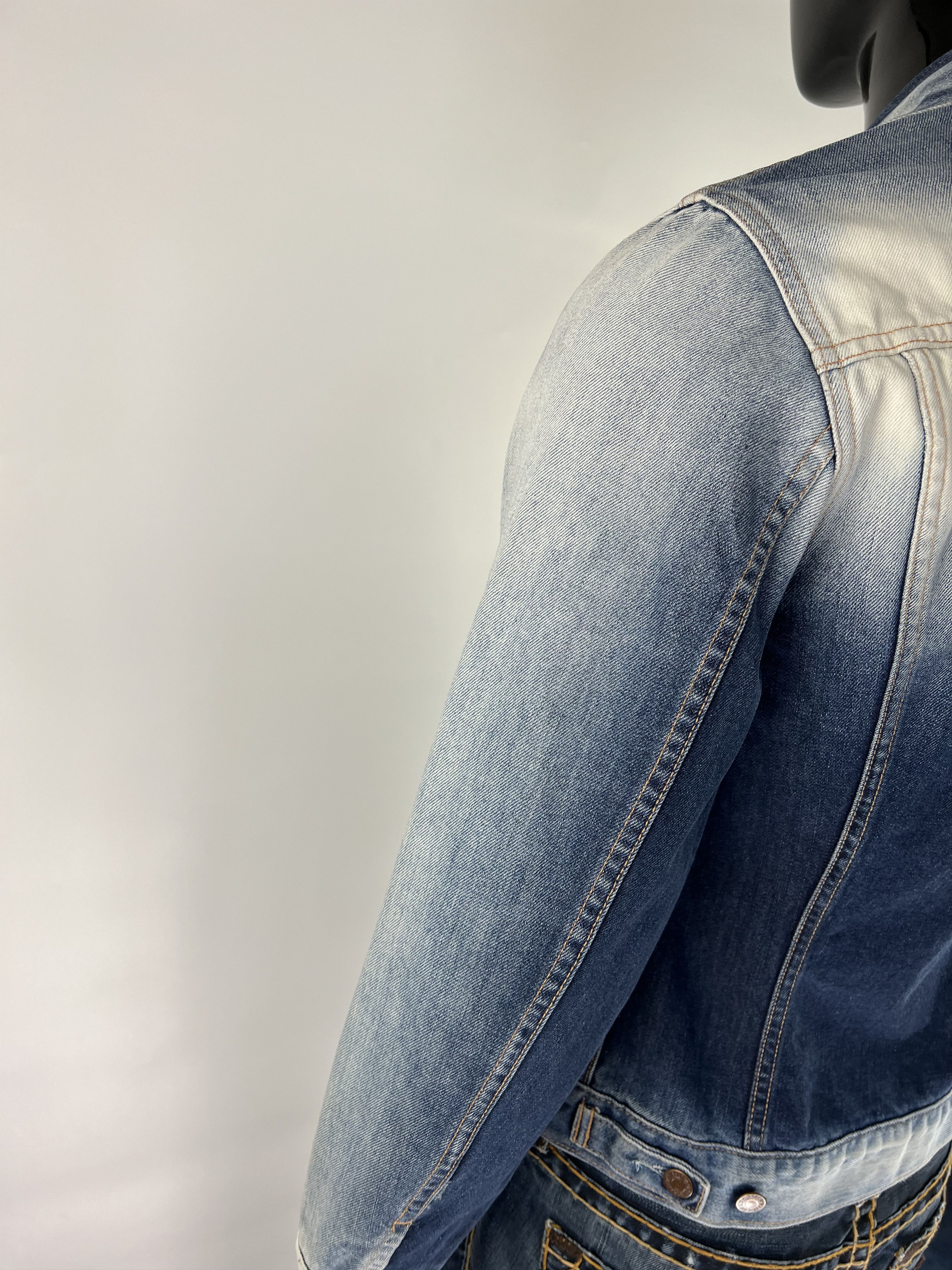 Levi's Levis Men's Blue White Distressed Denim Jacket Size L Size US L / EU 52-54 / 3 - 8 Thumbnail