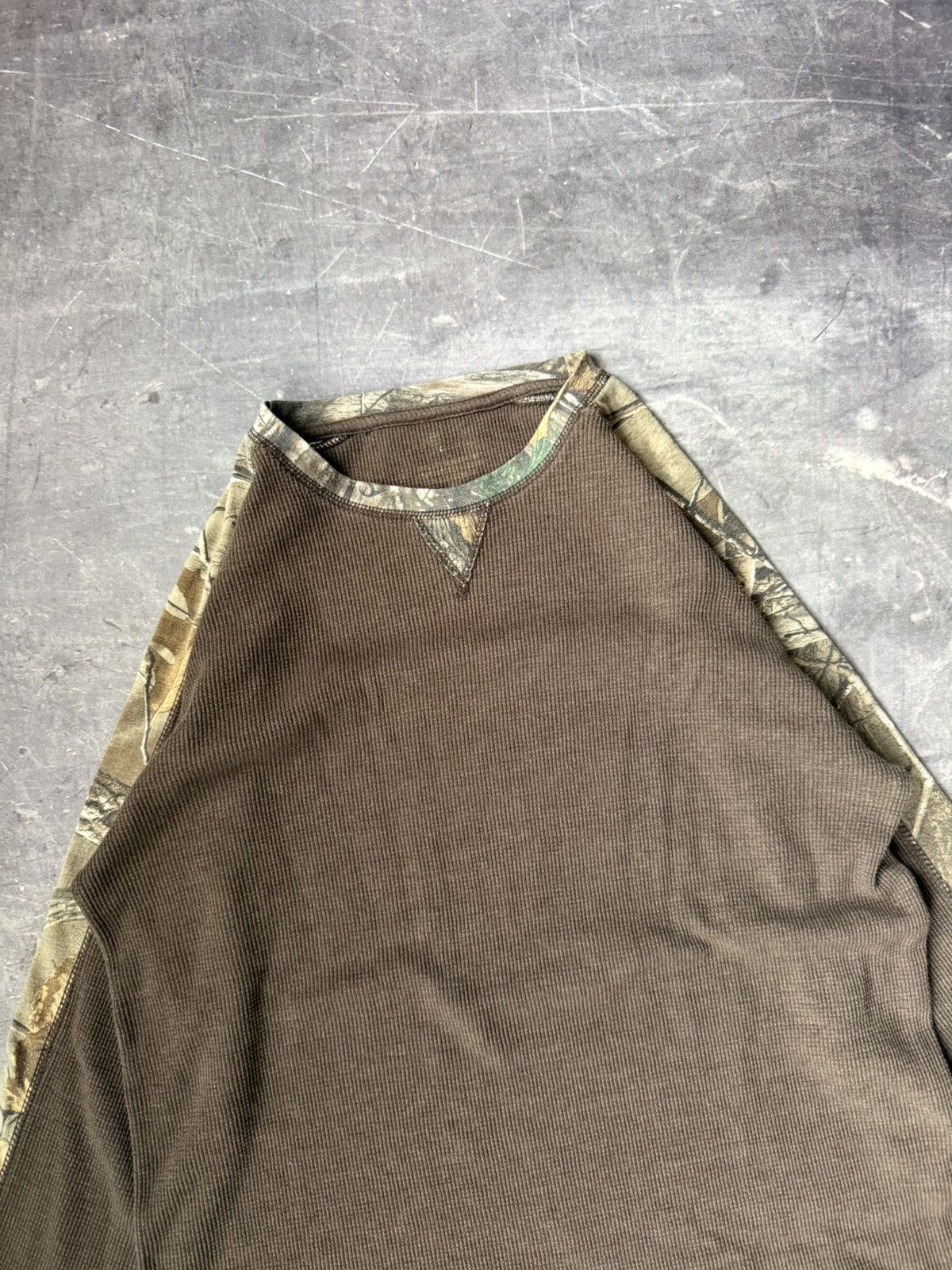 Vintage Vintage Camo Long-sleeve Thermal Shirt (M) Size US M / EU 48-50 / 2 - 4 Thumbnail