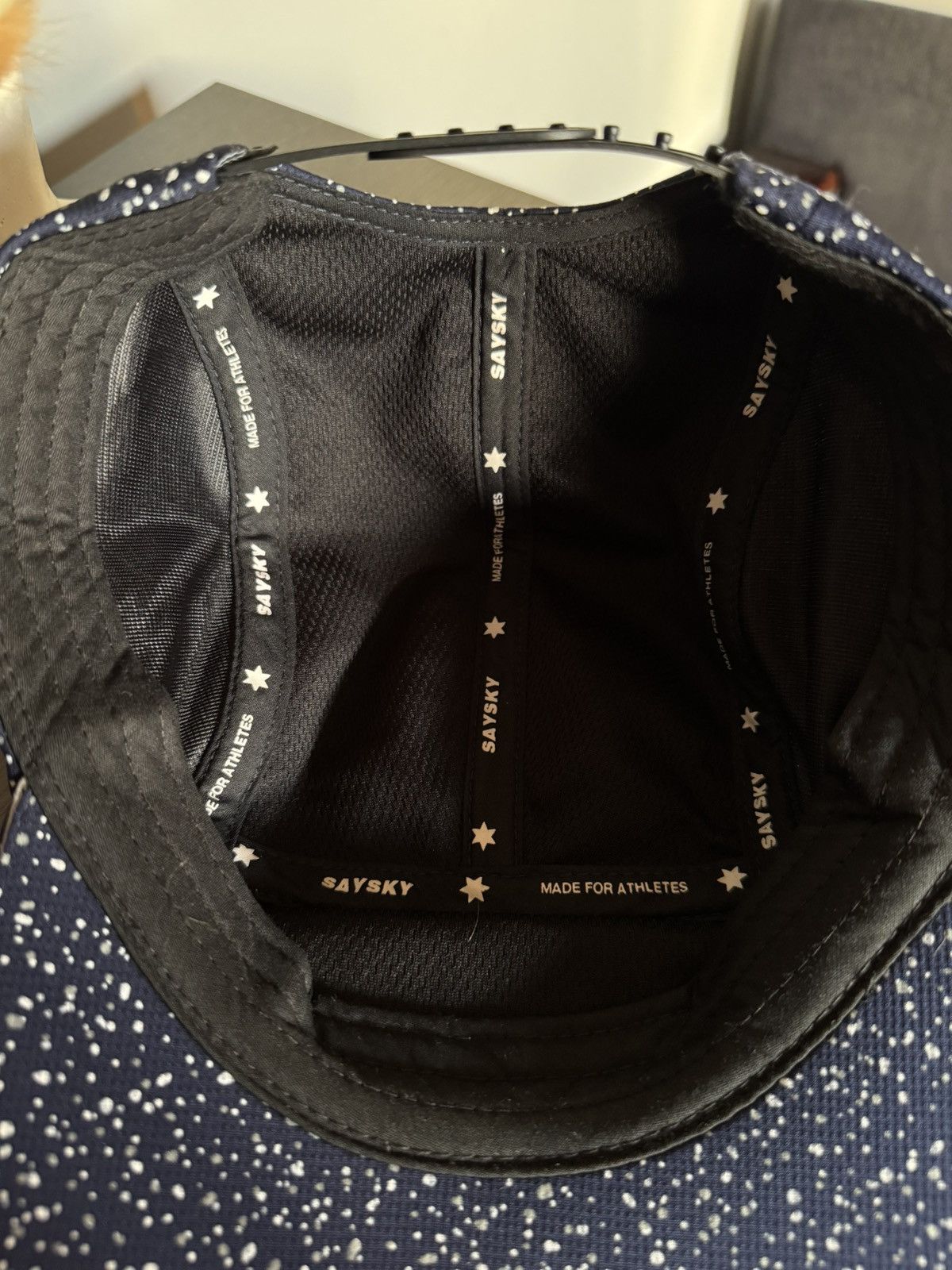 Satisfy Saysky Combat Running Reflective Cap Size ONE SIZE - 5 Thumbnail