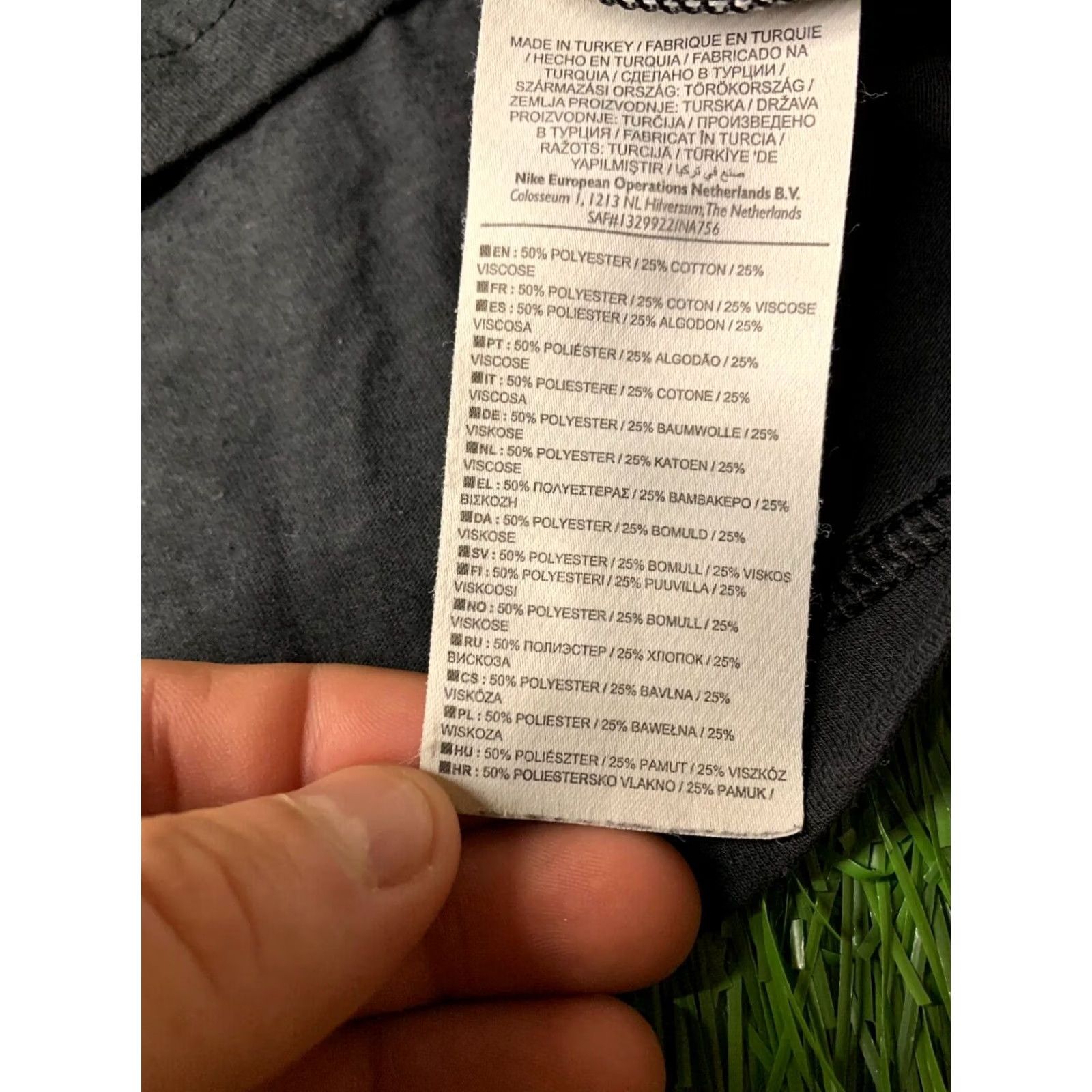 Nike NIKE T-Shirt Shirt Men 2014 Casual Short Sleeve Jersey Large Black Slim Logo 2014 Nike Mens Large Short Sleeve T-Shirt Size US L / EU 52-54 / 3 - 6 Thumbnail