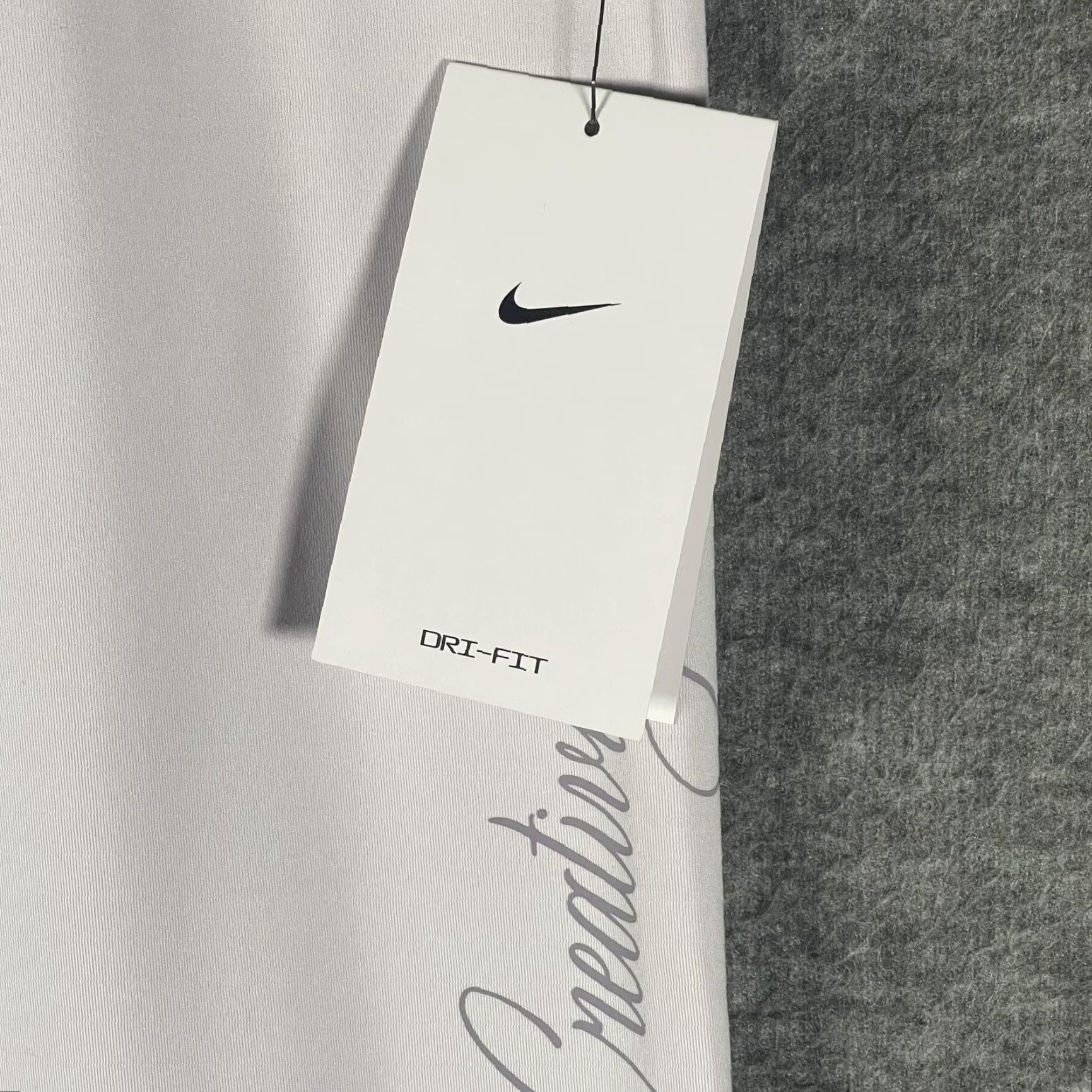 Nike VINTAGE Nike Leggings Womens 2X White One Luxe Dri-FIT Mid Rise Leggings Serena Script Size 40" / US 18 - 5 Thumbnail