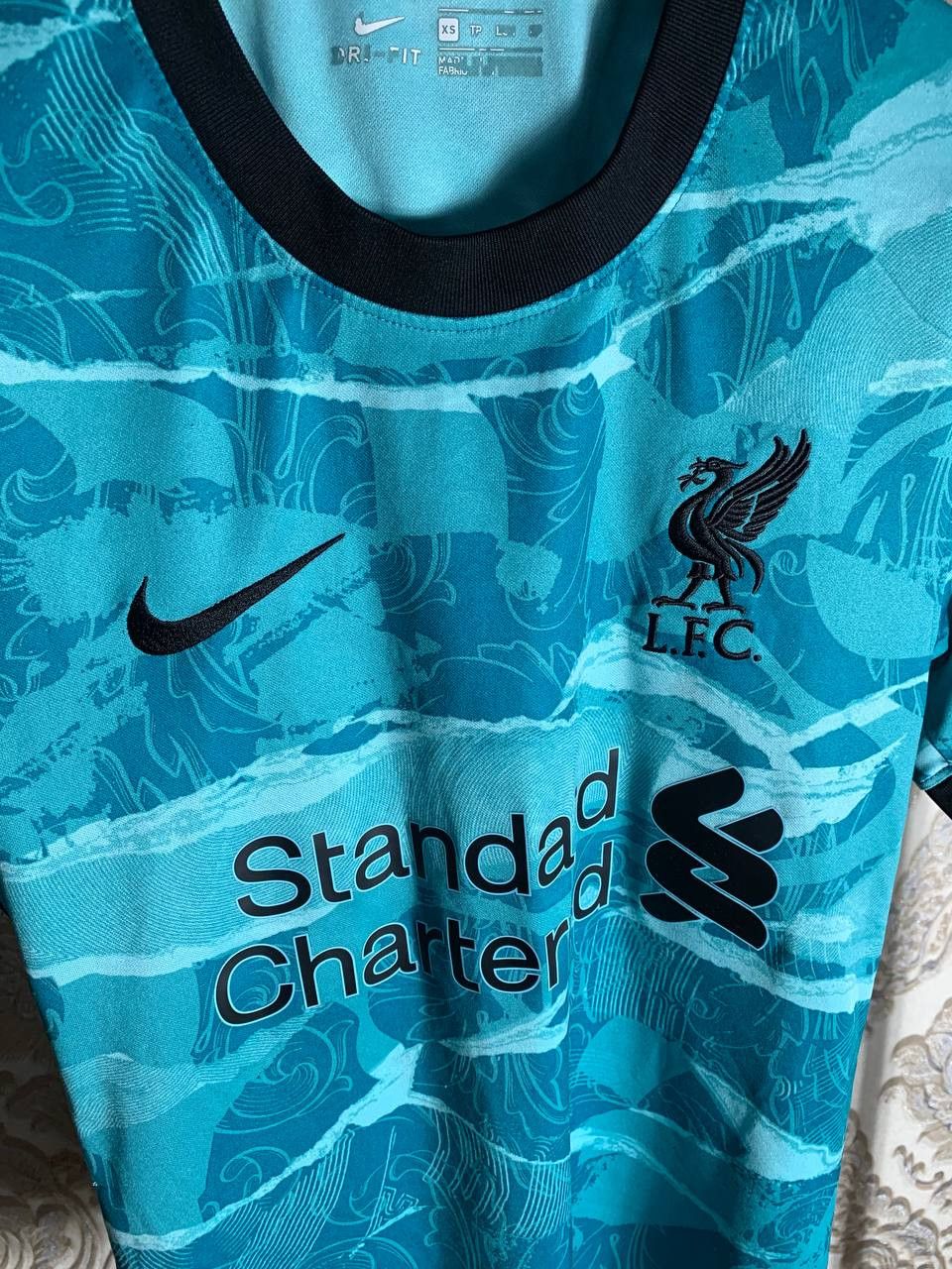 Nike Vintage Nike FC Liverpool England Soccer Jersey Y2K Size US XS / EU 42 / 0 - 3 Thumbnail