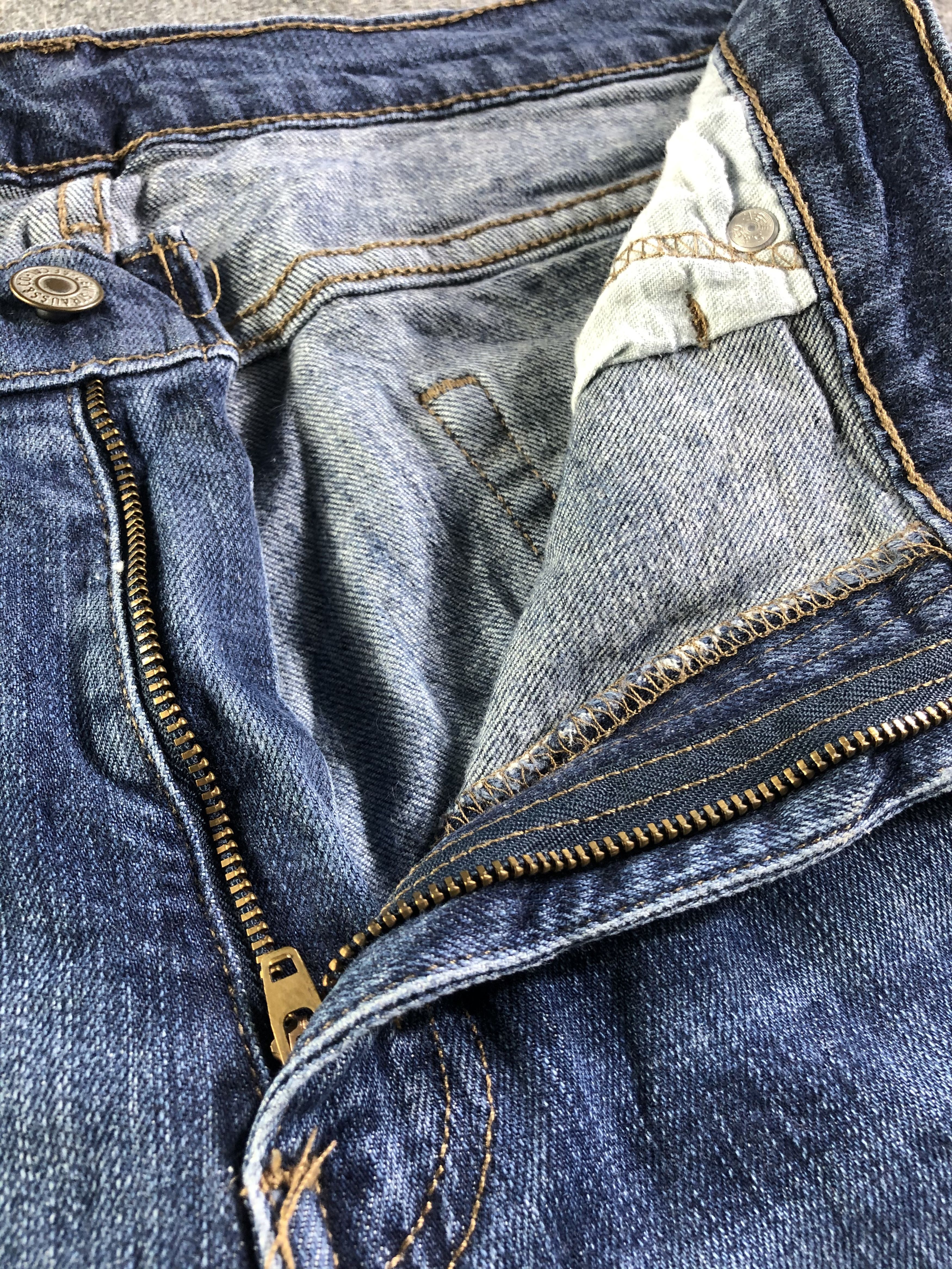 Levi's Vintage Blue Wash Levis 514 Jeans-J4237 Size US 35 - 7 Thumbnail