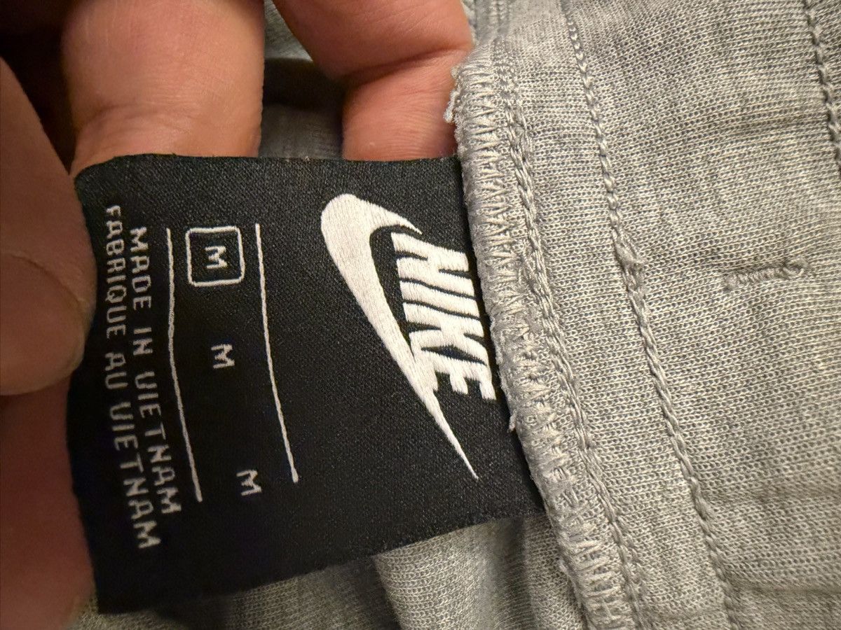 Nike Nike Tech Fleece Joggers (Gray M) Size US 32 / EU 48 - 4 Thumbnail