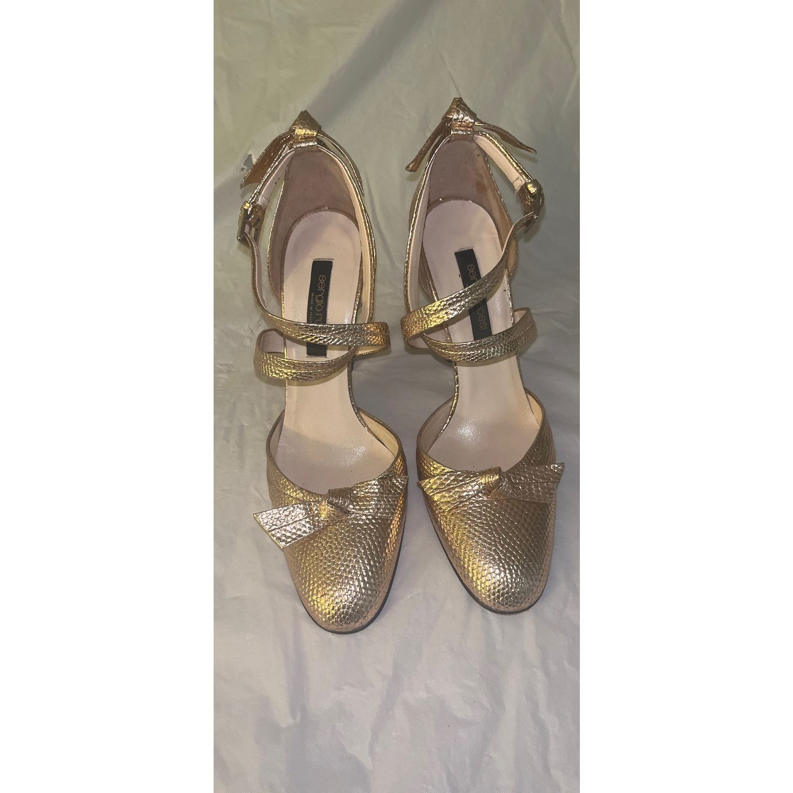 Sergio Rossi Sergio Rossi Rose Gold Pumps Womens Size 35 US: 5 Round Toe Size US 5 / IT 35 - 12 Thumbnail