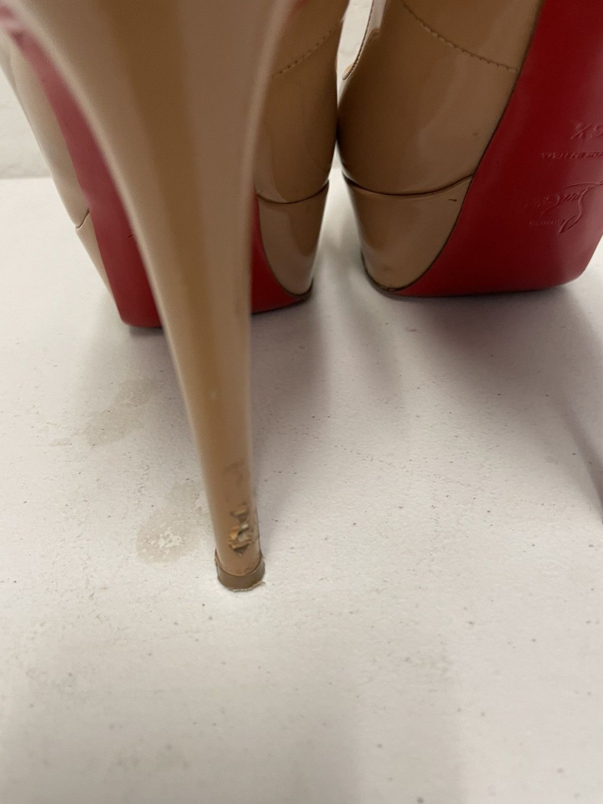 Christian Louboutin Patent Leather Platform Bianca Pump Size US 6 / IT 36 - 7 Thumbnail