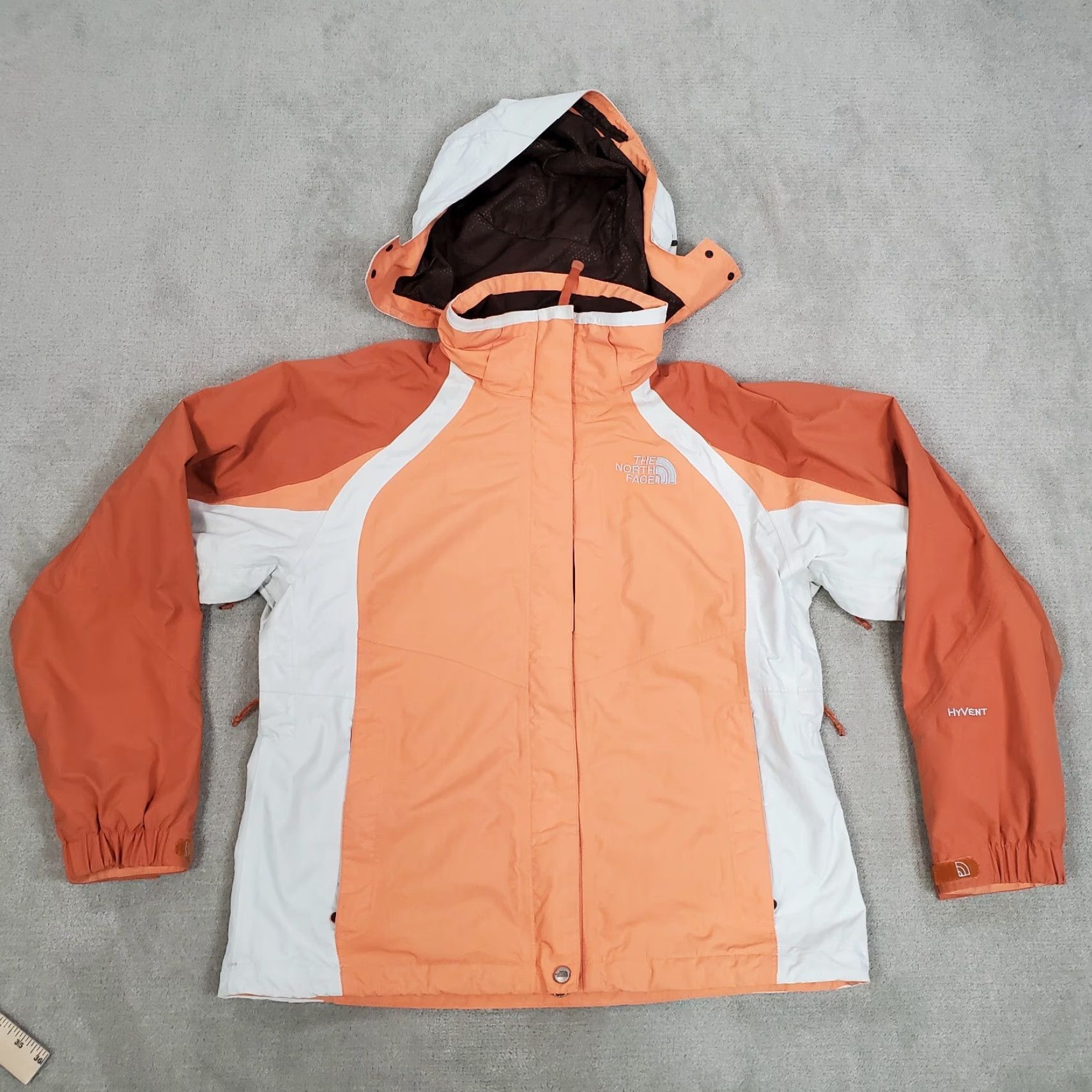 The North Face The North Face Jacket Womens M Orange HyVent Hooded Windbreaker Outdoors Coat Seasonal Fall Winter Size M / US 6-8 / IT 42-44 - 2 Thumbnail