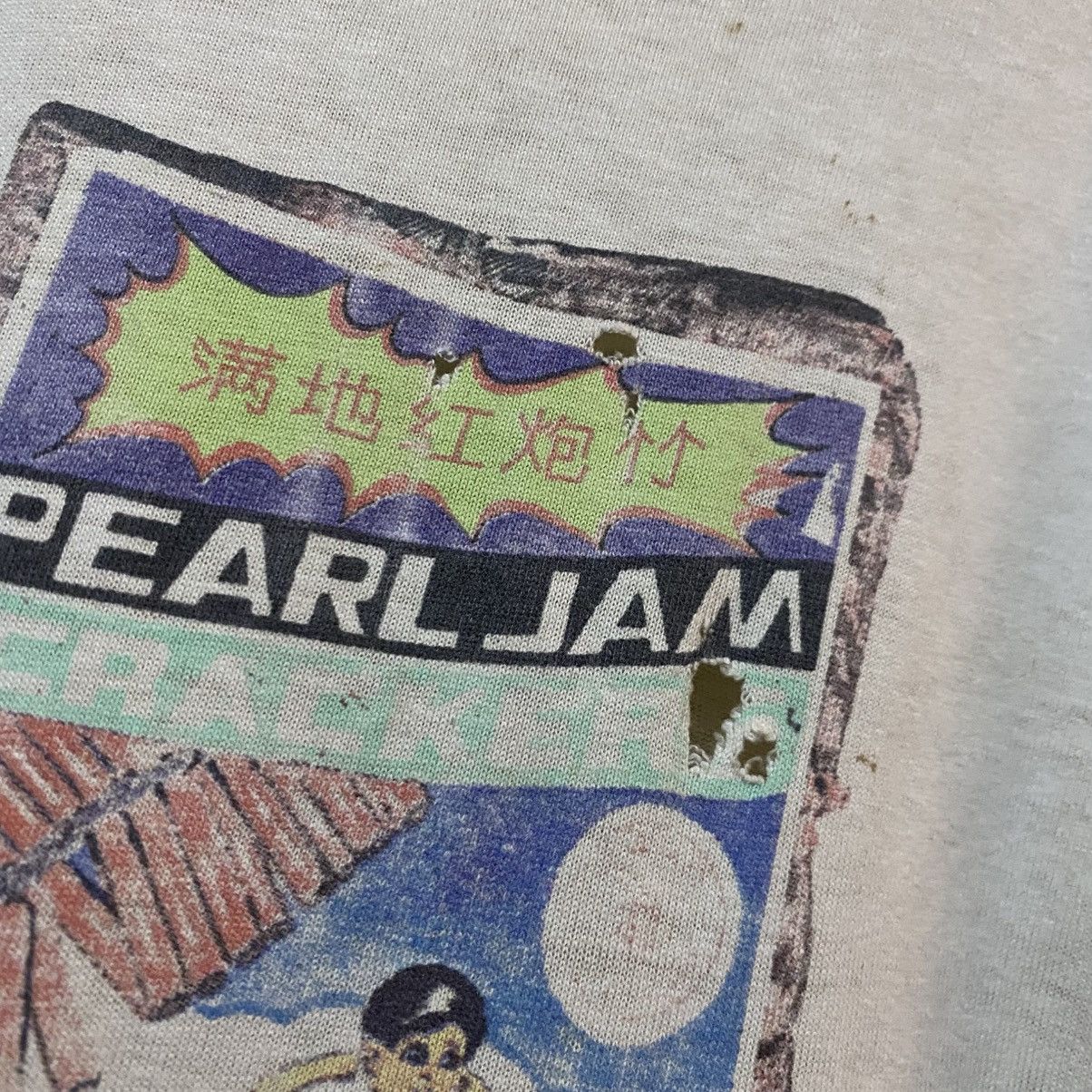 Band Tees × Vintage 90s Thrashed Pearl Jam Tour tee Size US L / EU 52-54 / 3 - 4 Thumbnail