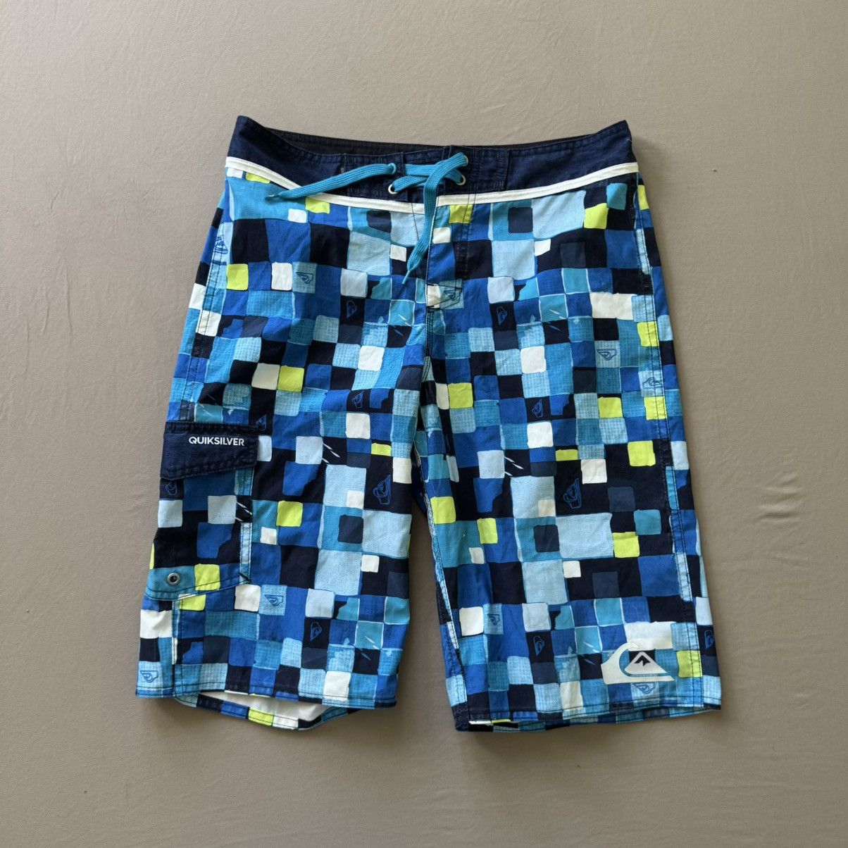 Quiksilver Quiksilver Grid Printed Cargo board shorts Size US 30 / EU 46 - 1 Thumbnail