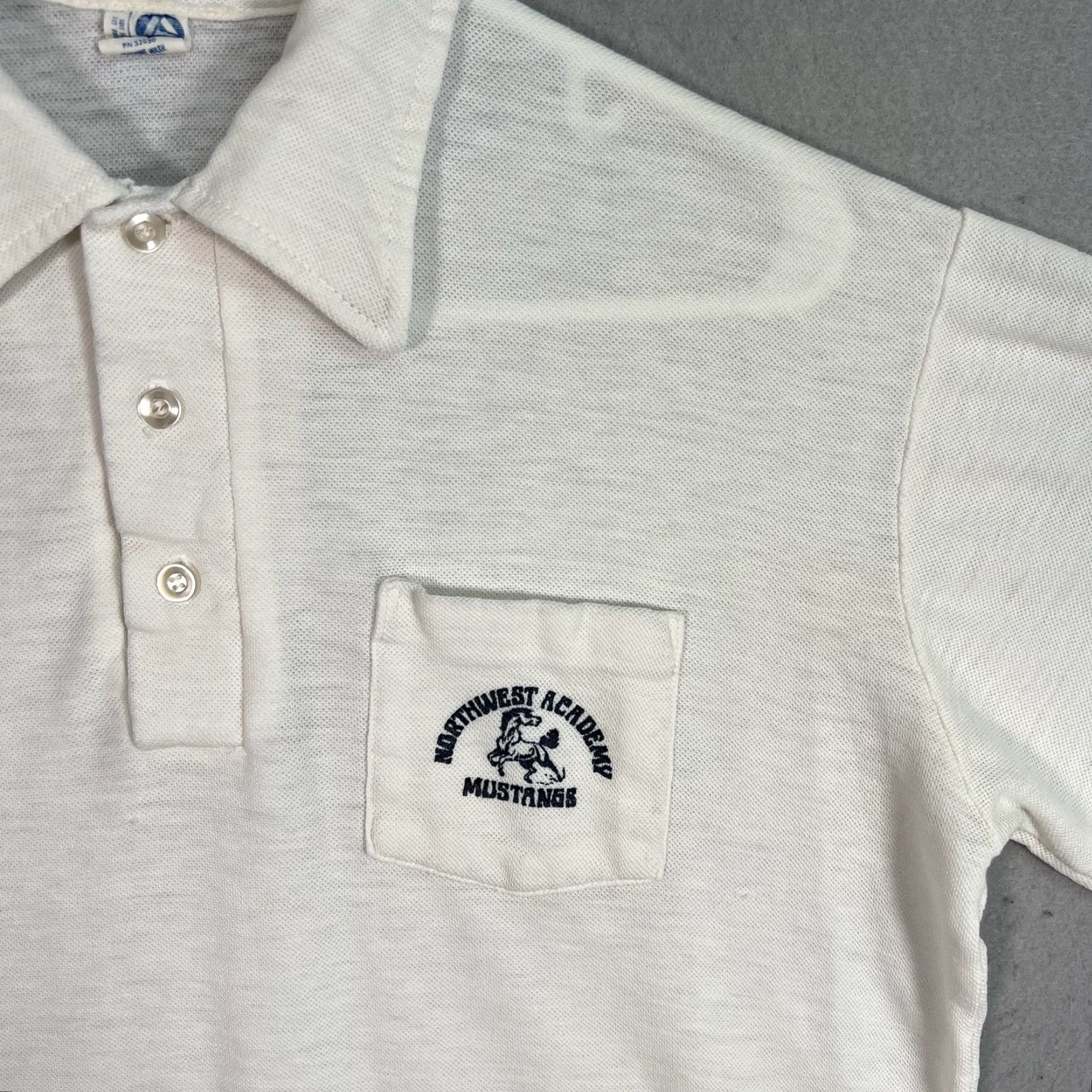 Vintage VINTAGE Artex Northwest Academy Mustangs Polo Shirt Adult Large White Mens Size US L / EU 52-54 / 3 - 3 Thumbnail