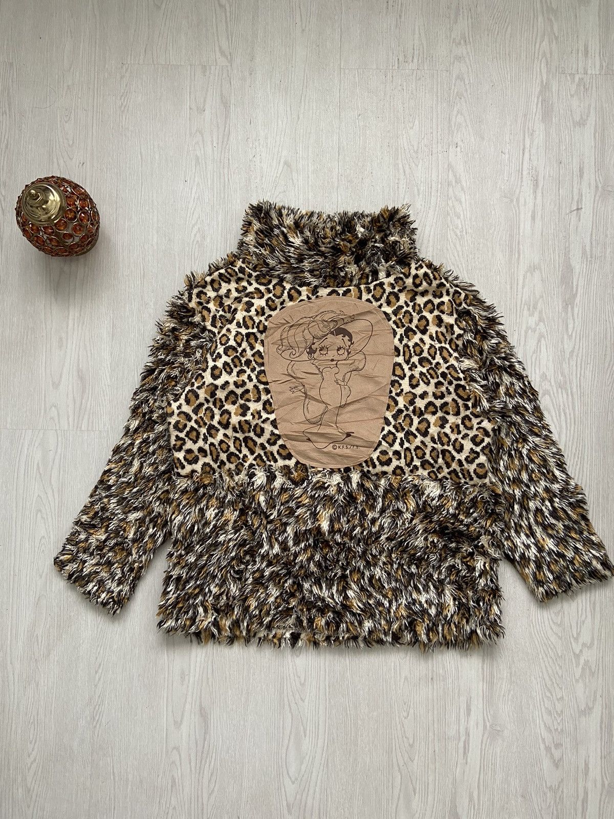 Anime Vintage 1990’s Betty Boop Hairy Leopard Sweatshirt Size M / US 6-8 / IT 42-44 - 1 Thumbnail