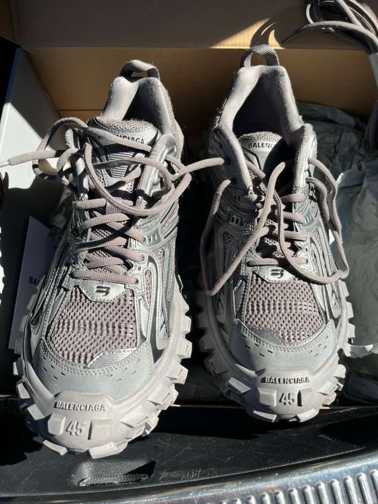 Balenciaga CC30 Bouncer Oversized Sneakers in Grey Size US 12 / EU 45 - 2 Thumbnail