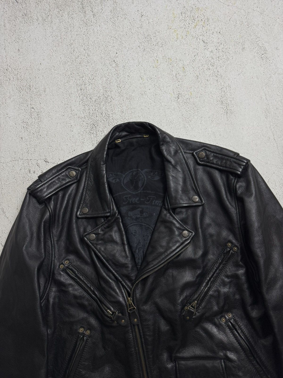 Genuine Leather Eagle Force Motorcycles Vintage Black Leather Jacket Size US L / EU 52-54 / 3 - 8 Thumbnail
