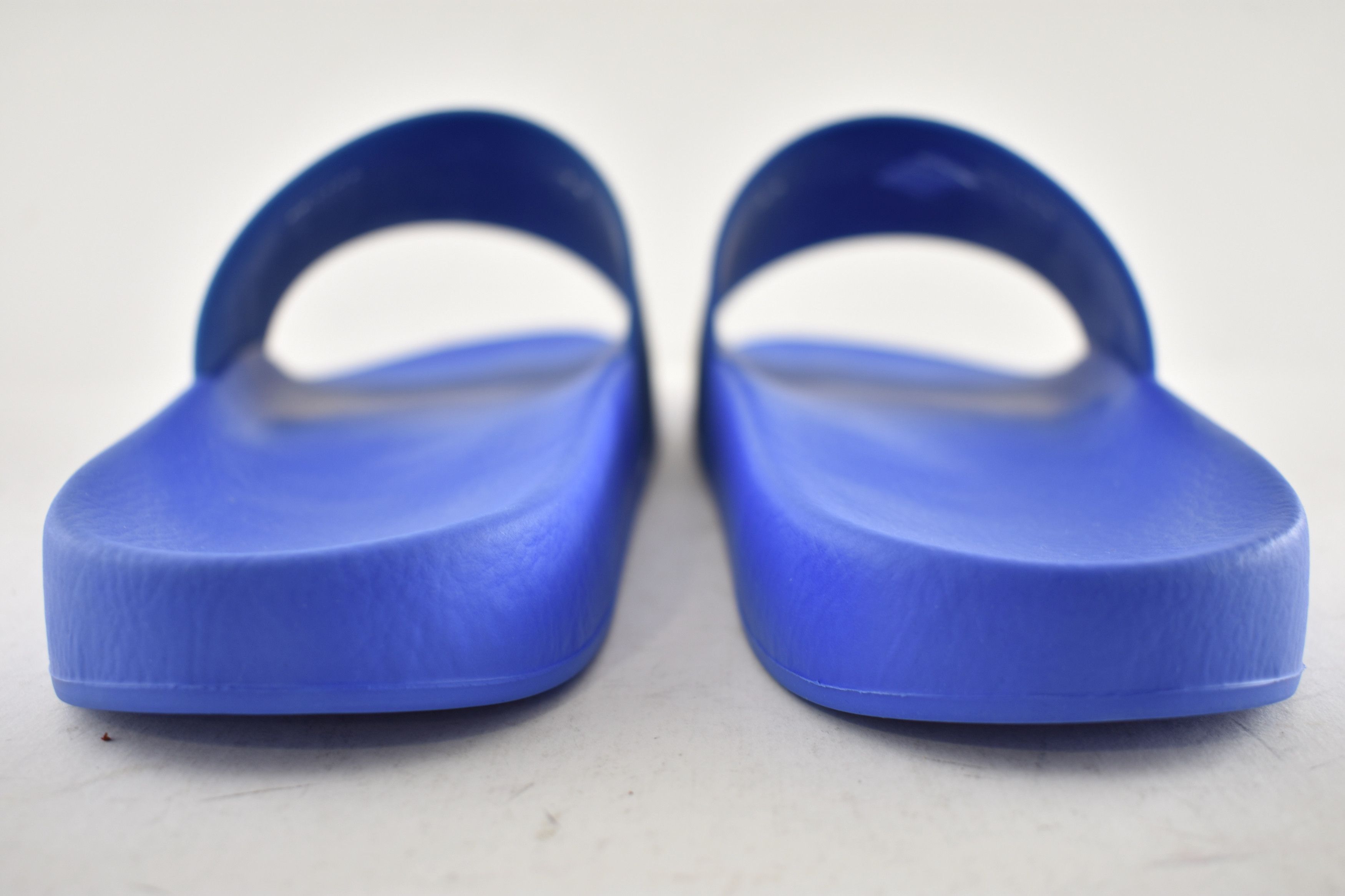 Givenchy Paris White Logo Rubber Pool Slide Sandal Flip Flop 44 11 Size US 11 / EU 44 - 10 Thumbnail