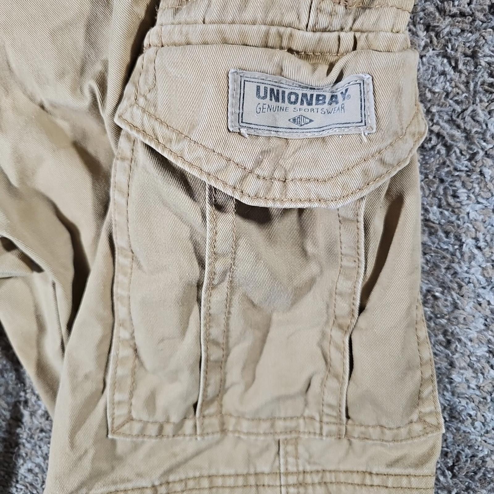 UNIONBAY Unionbay Genuine Sportswear Cargo Shorts Sz 32 Size US 32 / EU 48 - 2 Thumbnail
