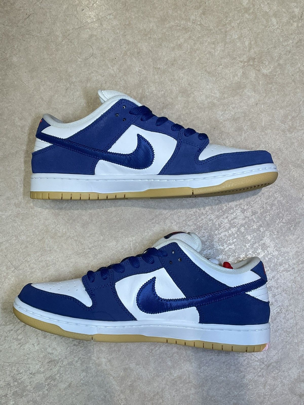 size 8.5 NIKE SB DUNK LOW LA DODGERS MLB party pack