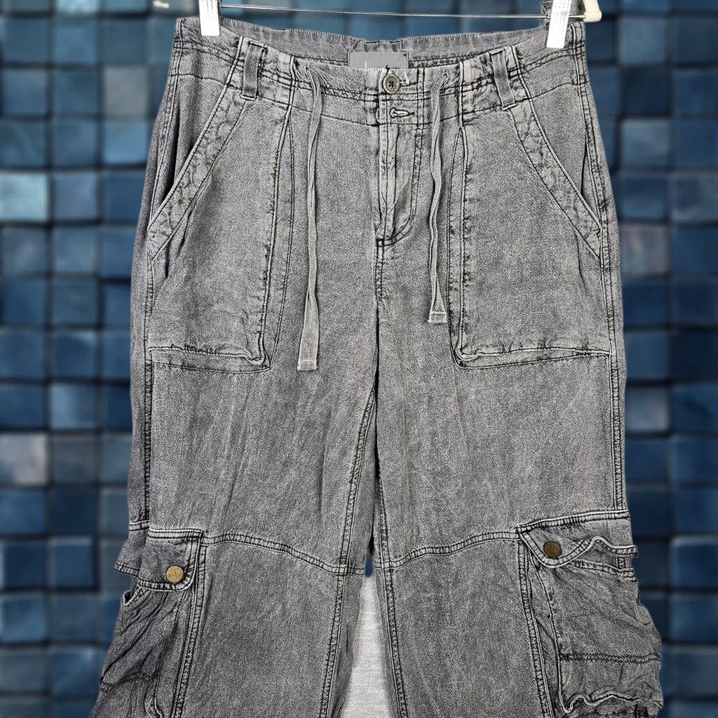 Anthropologie Anthropologie Women’s Cargo Pants Gray Linen Pockets Size 4 Regular Wide-Leg Front Flat Front Vintage No (adult) Size 27" / US 4 / IT 40 - 1 Thumbnail