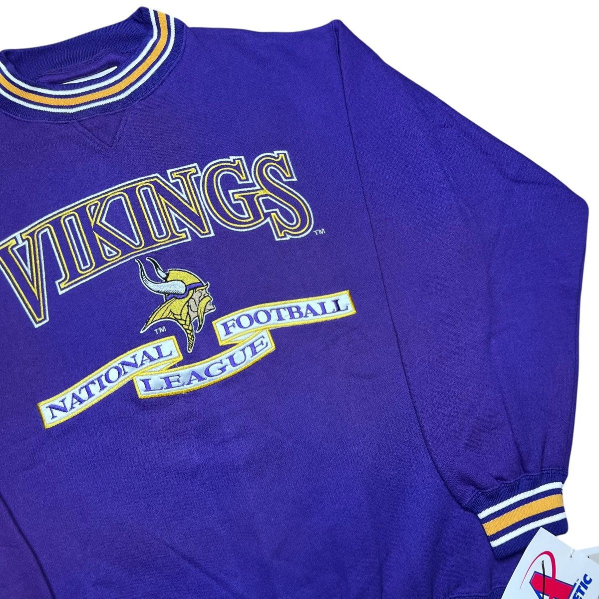 Logo Athletic × NFL × Vintage 90s Minnesota Vikings Embroidered Logo Athletic Sweatshirt Size US M / EU 48-50 / 2 - 14 Thumbnail