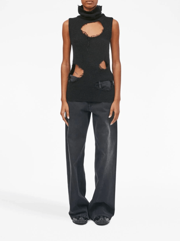 Maison Margiela BNWT AW23 MAISON MARGIELA MM6 DISTRESSED SWEATER XS Size XS / US 0-2 / IT 36-38 - 1 Thumbnail