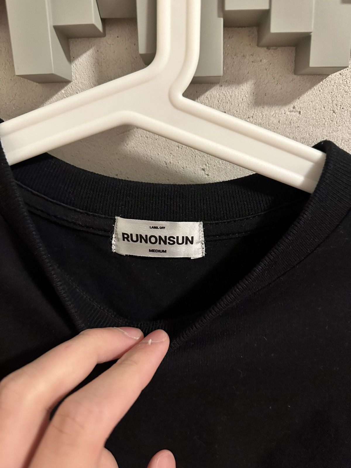 Vintage Run on sun black clock tee ⚪️⚫️ Size US M / EU 48-50 / 2 - 3 Thumbnail