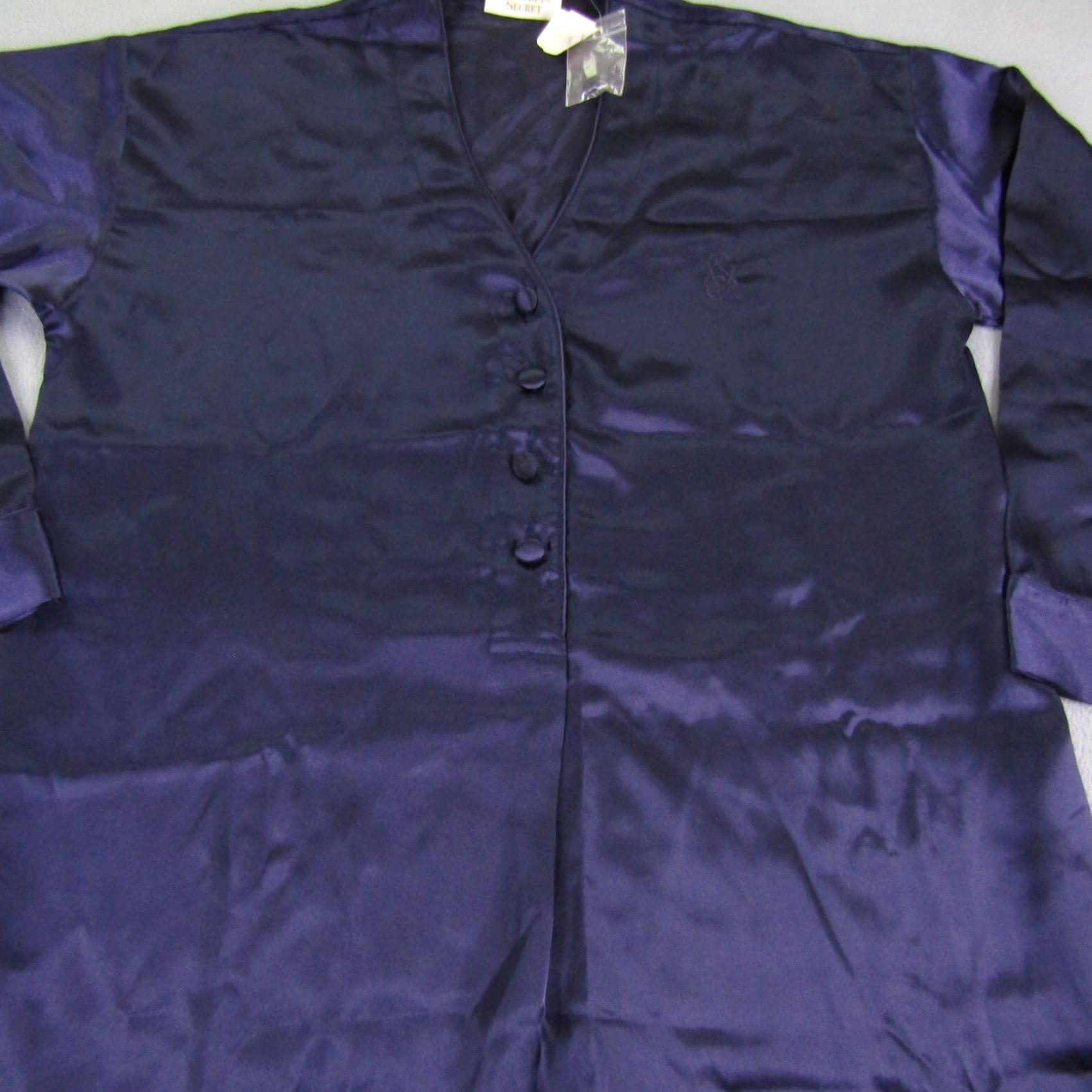 Victoria's Secret VINTAGE Victoria's Secret Pajama Top Womens Petite Small Blue Satin Long Sleeve Button Logo Size S / US 4 / IT 40 - 3 Thumbnail