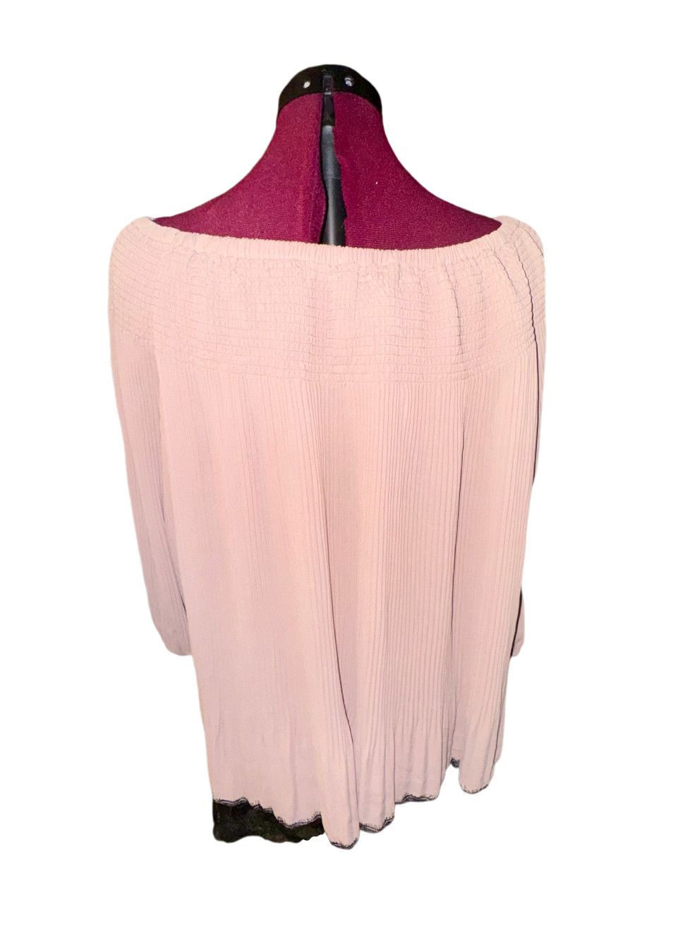 Other Gorgeous Pleated Plus Size Blouse 3X Size 3XL / US 20-22 - 5 Thumbnail
