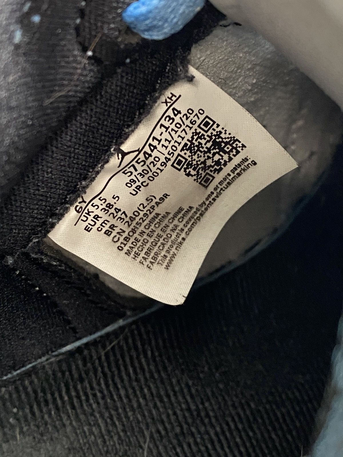 Jordan Brand Jordan 1 High UNC Size US 6 / EU 39 - 6 Thumbnail
