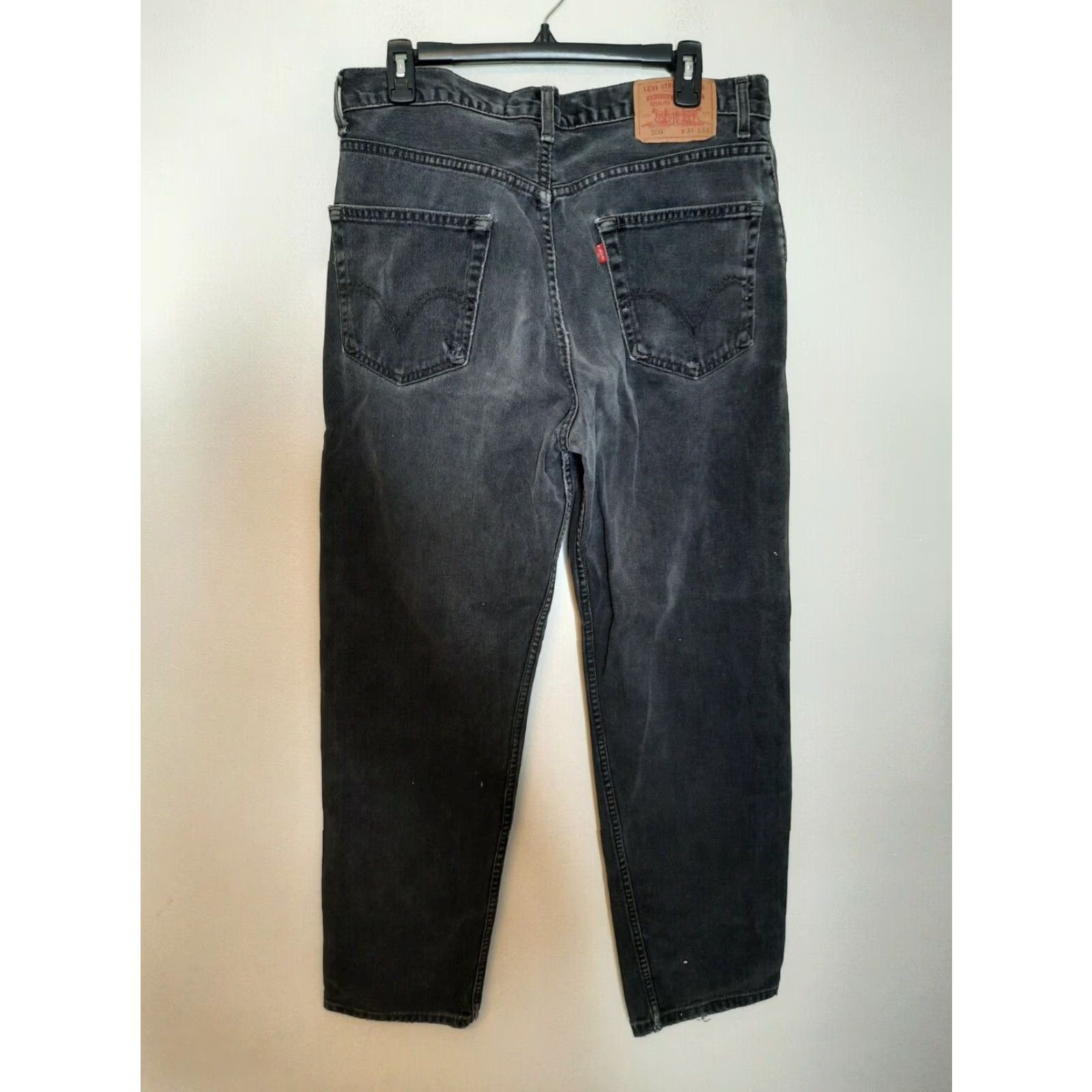 Levi's VINTAGE Levi's Jeans 34x32 Black Cotton 550 Regular Fit Straight Men 90s Distressed Pockets Mens Size US 34 / EU 50 - 2 Thumbnail