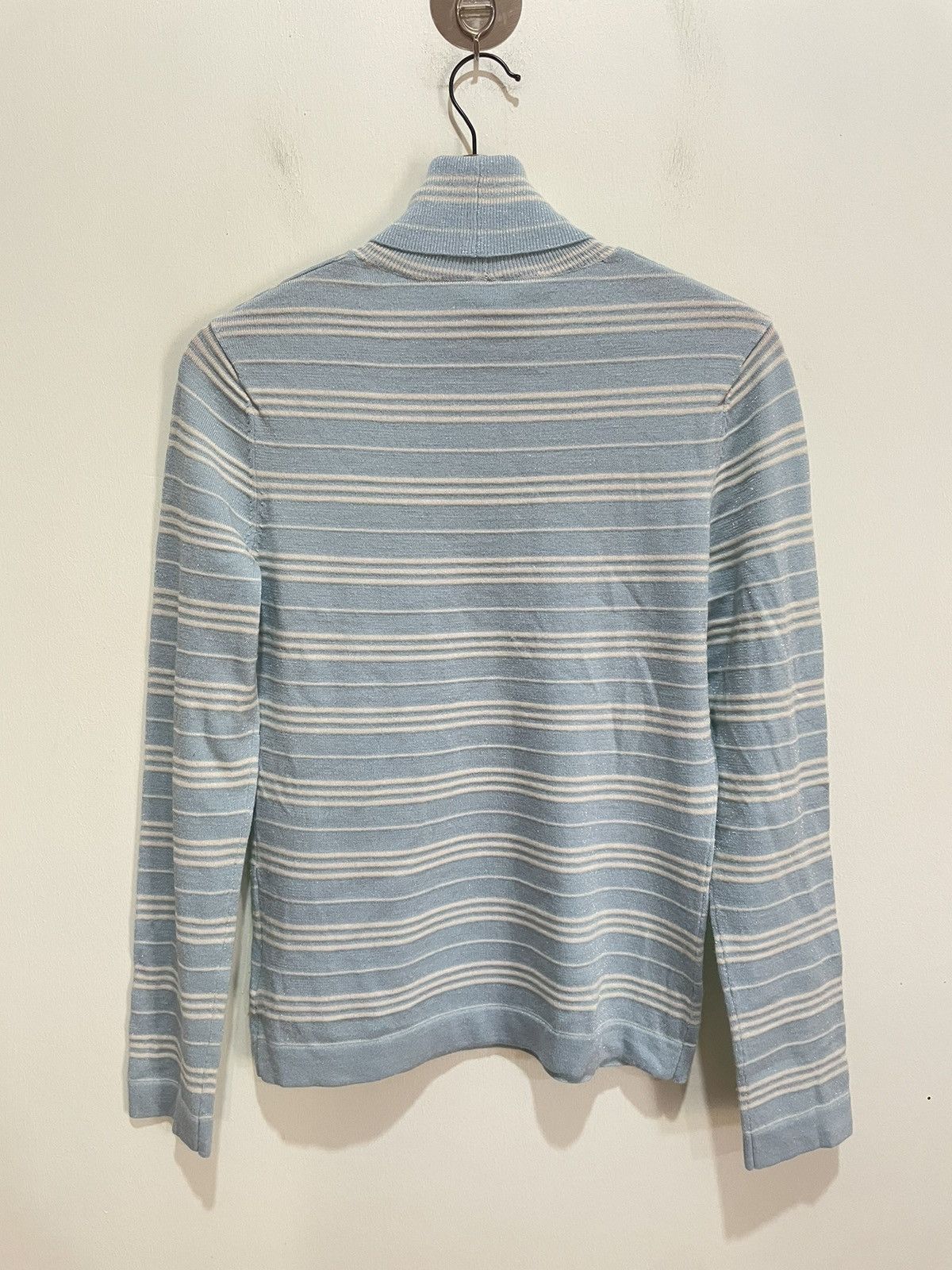 Burberry Burberry Turtle Neck Long sleeve Tshirt Size S / US 4 / IT 40 - 2 Thumbnail