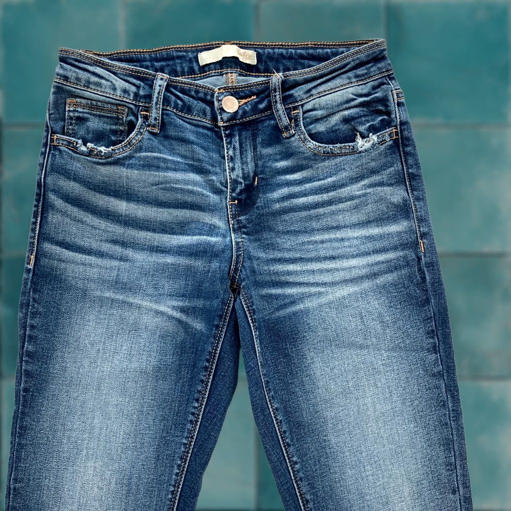 Vintage Daytrip Lynx Skinny Jeans Women's 26 Blue Stretch Denim Distressed Grunge Western Size 26" / US 2 / IT 38 - 1 Thumbnail