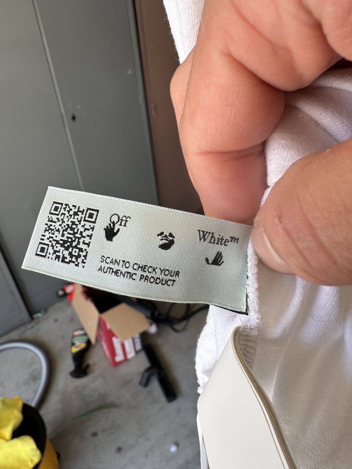 Off-White Off White Mona Lisa S Size US S / EU 44-46 / 1 - 6 Thumbnail