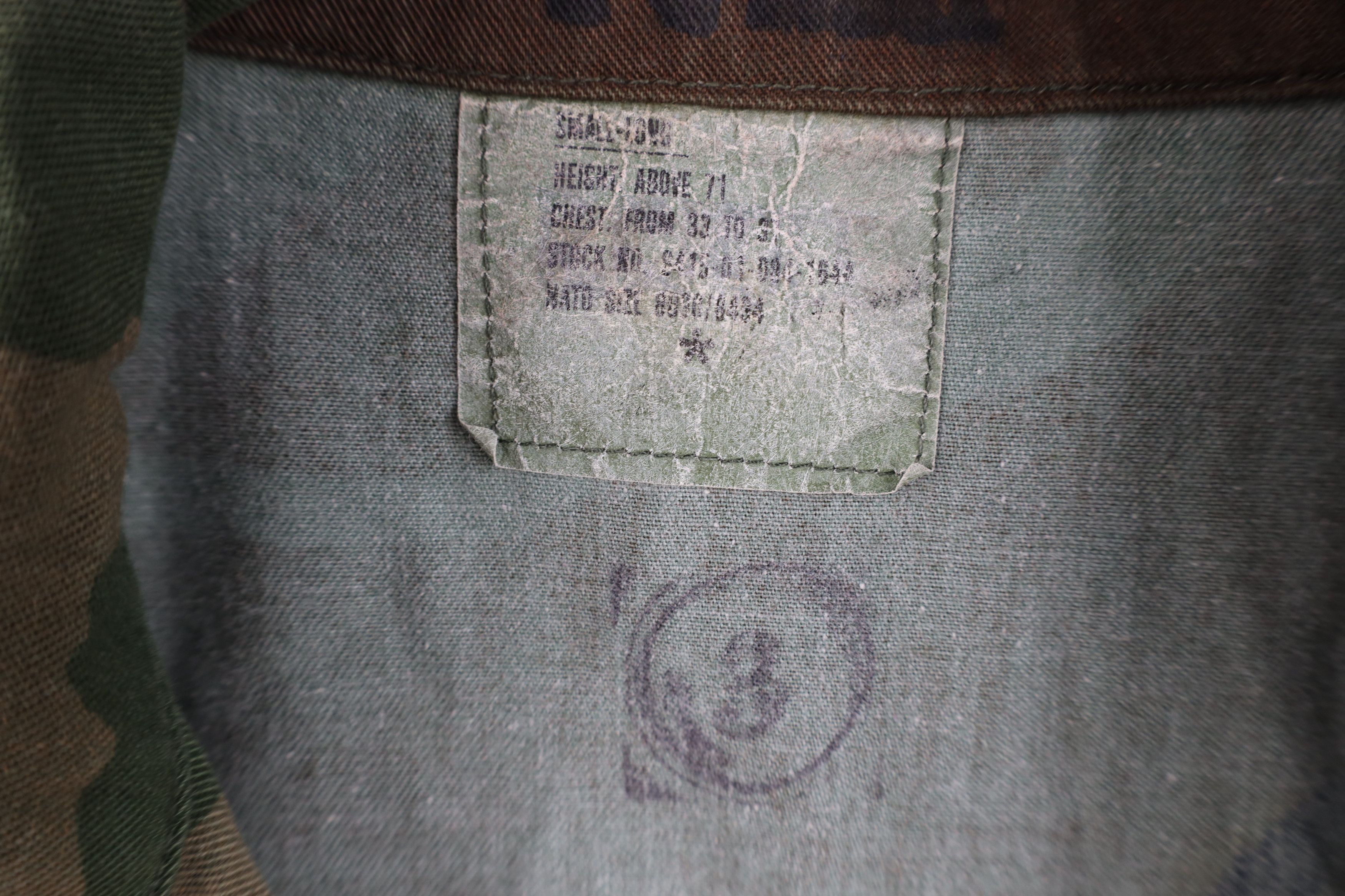 Vintage Vintage 80s USMC Woodland Camouflage Combat Coat Jacket USA Size US S / EU 44-46 / 1 - 9 Thumbnail