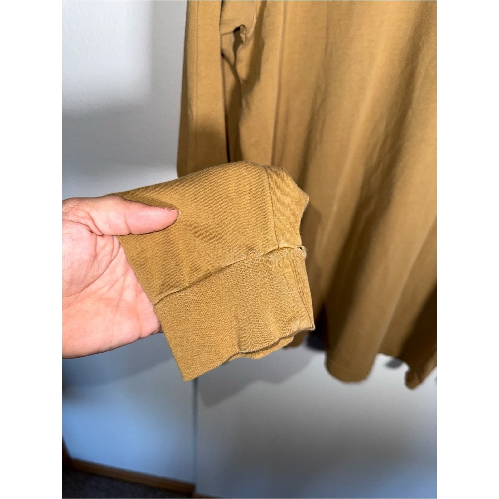 Talentless TALENTLESS cotton long sleeve minimalist tshirt in mustard L Size US L / EU 52-54 / 3 - 3 Thumbnail