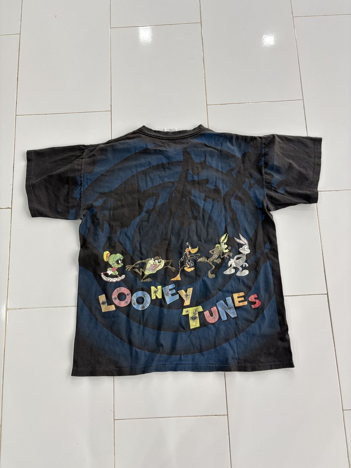 Other Rare vintage looney tunes tee Size US XL / EU 56 / 4 - 5 Thumbnail