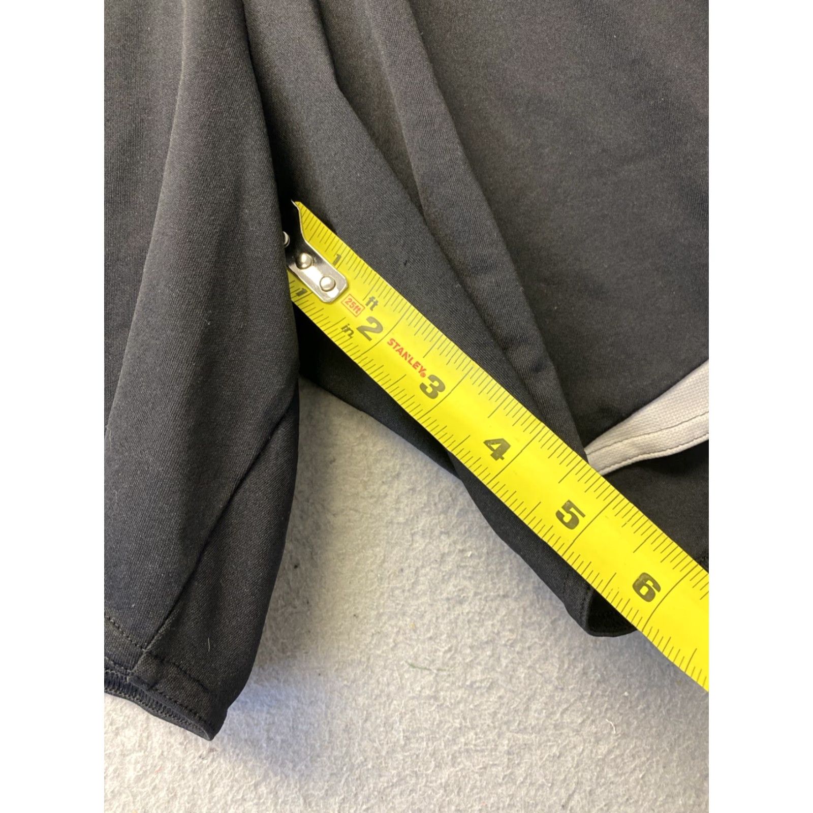 Adidas ADIDAS Athletic Shorts Teens S Black Elastic Waist Polyester 26-28 inches Boys Girls 94-58 Size US 26 / EU 42 - 6 Thumbnail