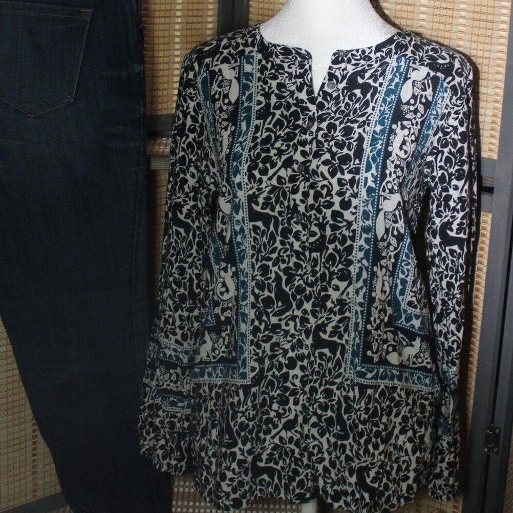 Loft LOFT Navy White & Teal Blouse with Woodland Creatures Motif Size XS / US 0-2 / IT 36-38 - 1 Thumbnail
