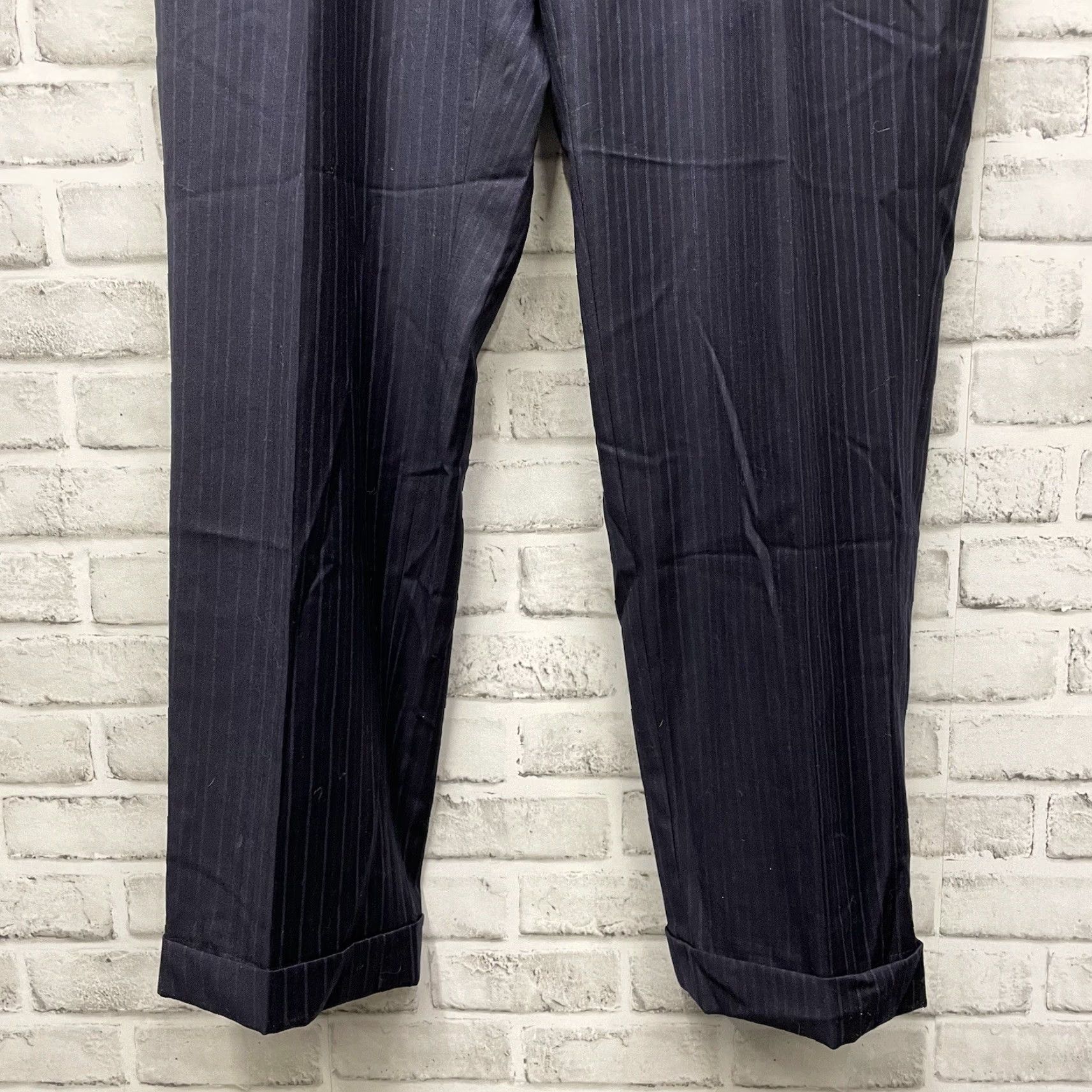 Cremieux Daniel Cremieux collection dress pants Mens Size 38x30 dark blue striped Size US 38 / EU 54 - 3 Thumbnail