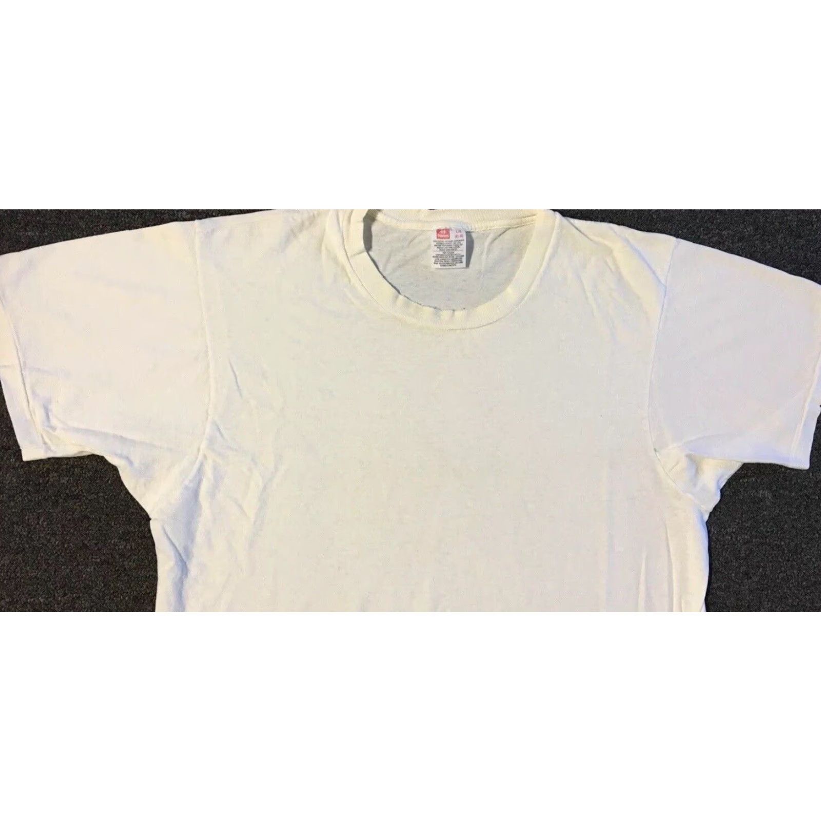 Hanes Vtg Hanes Shirt 90s Grunge Biker Punk Skate Surf Trucker Distressed S Mens White Casual T-Shirt Size S Size US S / EU 44-46 / 1 - 5 Thumbnail