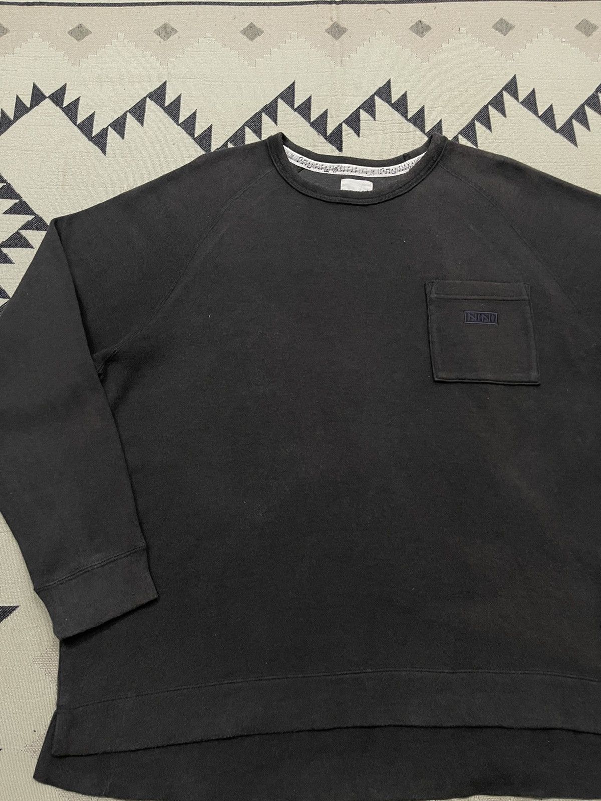 Number (N)ine 2000s NUMBER (N)INE SWEATSHIRT SINGLE POCKET SMALL LOGO Size US L / EU 52-54 / 3 - 4 Thumbnail