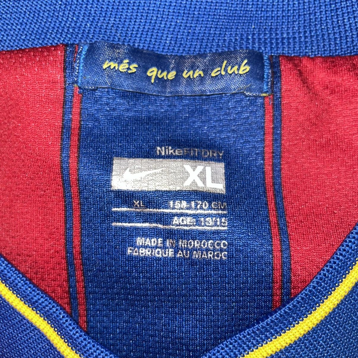 Nike Authentic Vintage Nike FC Barcelona 2009-2010 Home Jersey Size US S / EU 44-46 / 1 - 4 Thumbnail