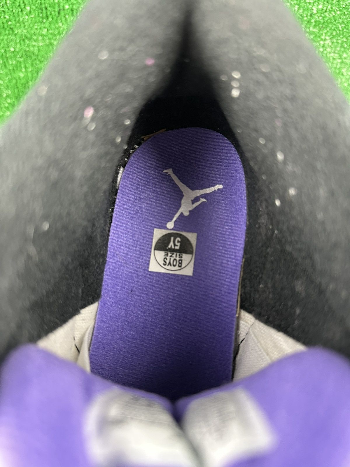 Jordan Brand Jordan 3 Retro Dark Iris (GS) Size 5Y/6.5W Size US 5 / EU 37 - 6 Thumbnail