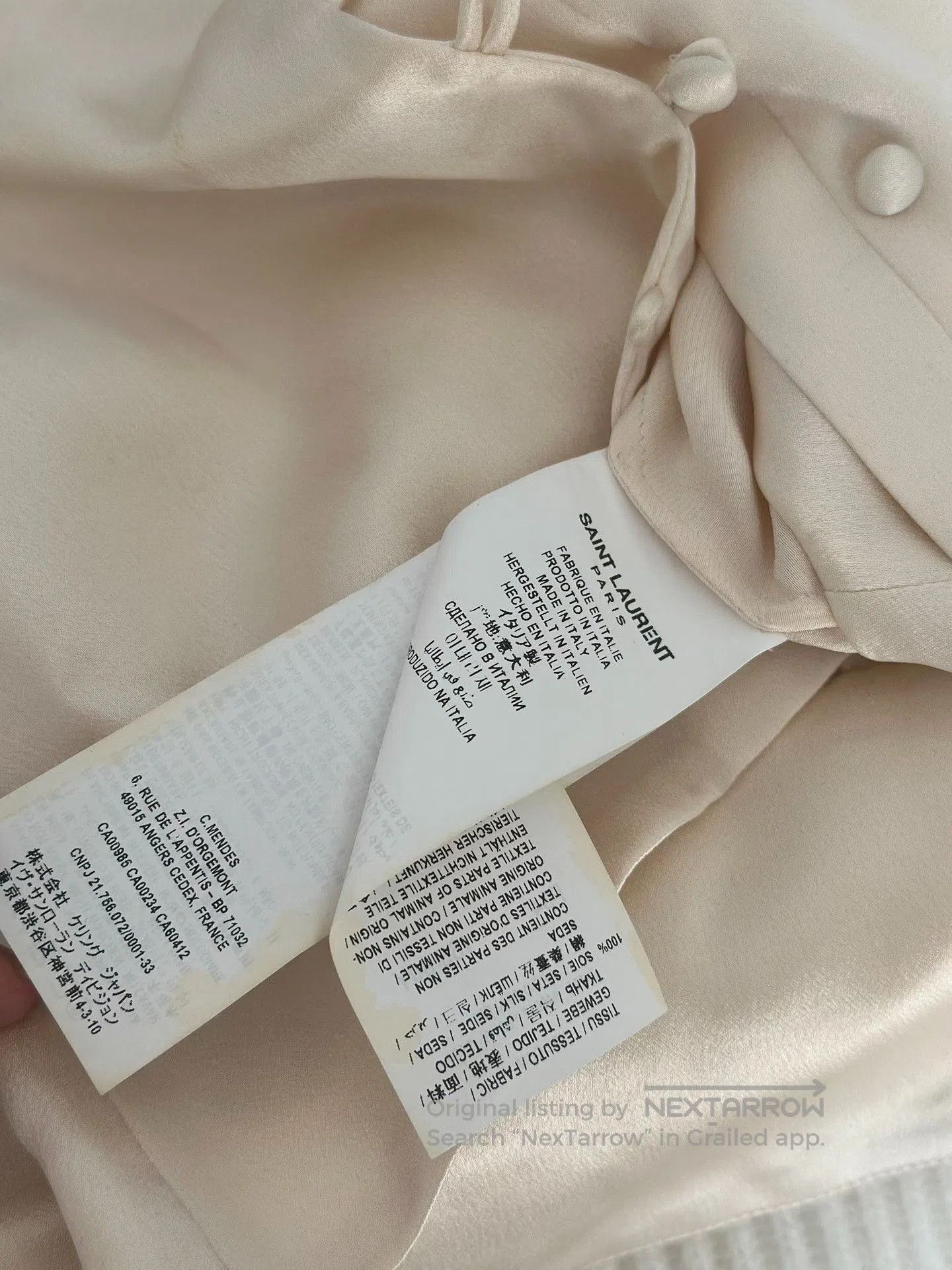 Saint Laurent Paris Saint Laurent Cream Silk V-Neck Blouse. Size XXS / US 00 / IT 34 - 5 Thumbnail