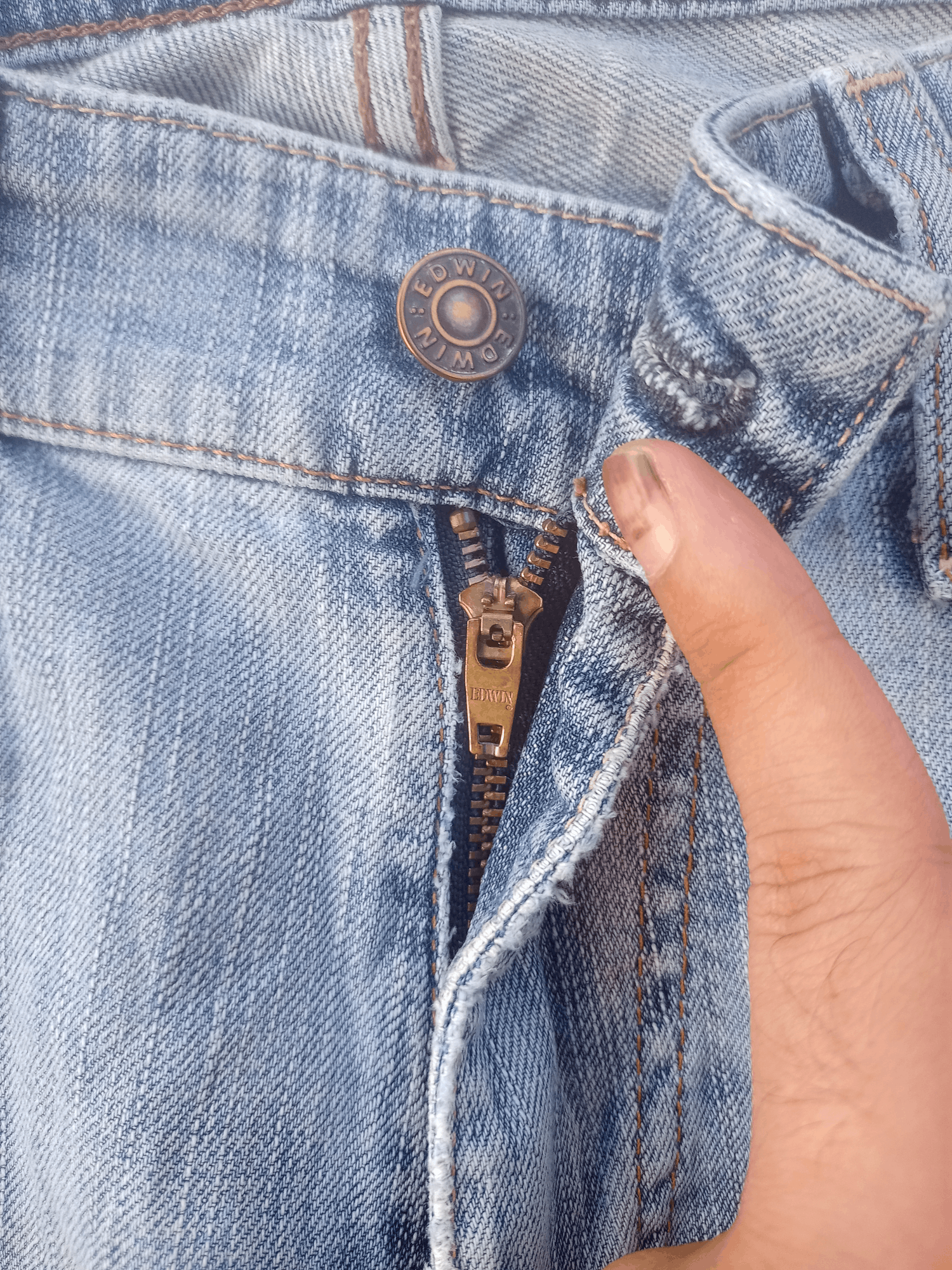Edwin × Japanese Brand SALES🔥Vintage Japanese Edwin Blue Wash Distress Loose Jeans Size US 30 / EU 46 - 3 Thumbnail