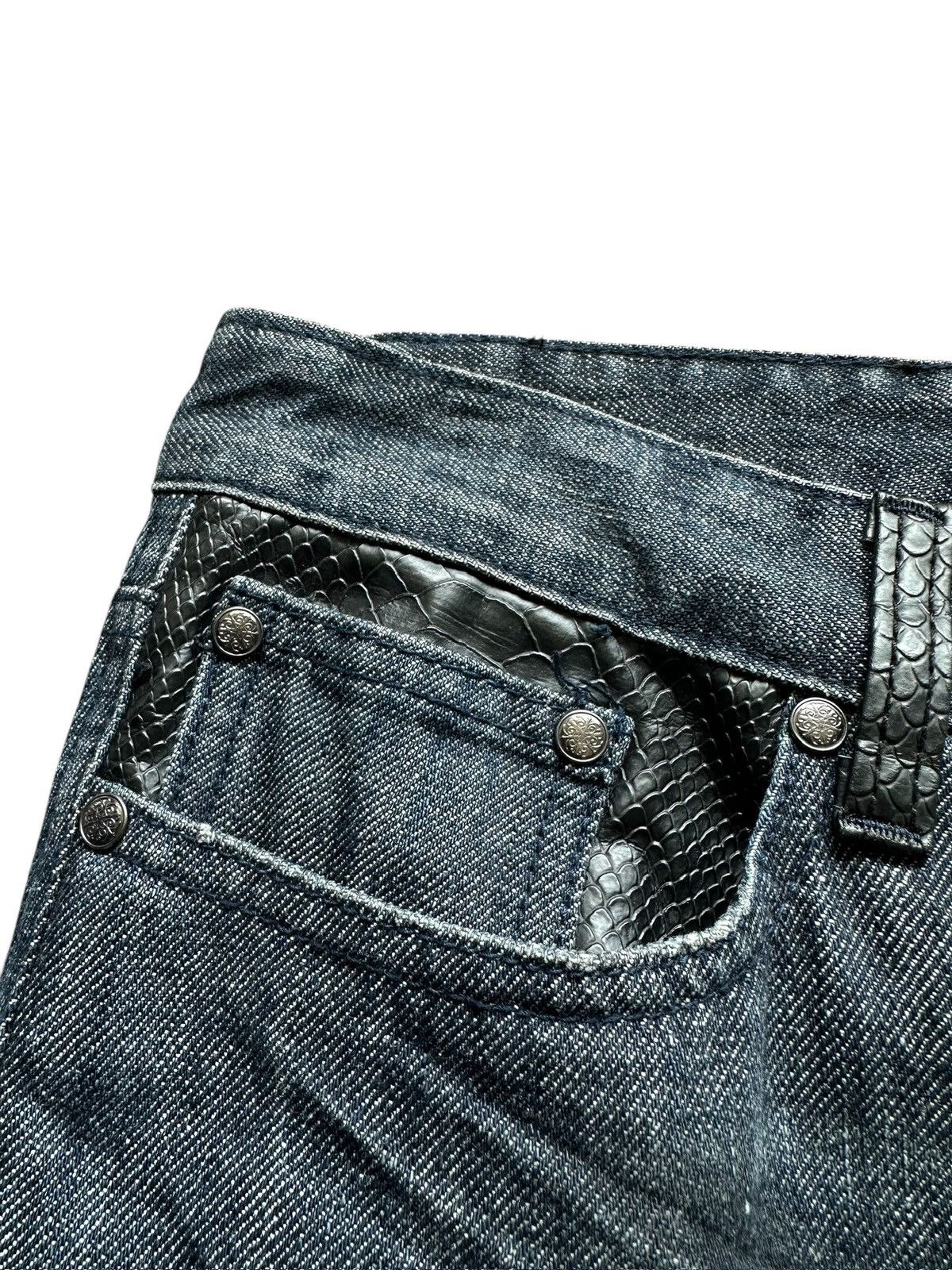 BERNINGS SHO 00's Berning Sho Black Label snake skin flared denim Size US 35 - 6 Thumbnail